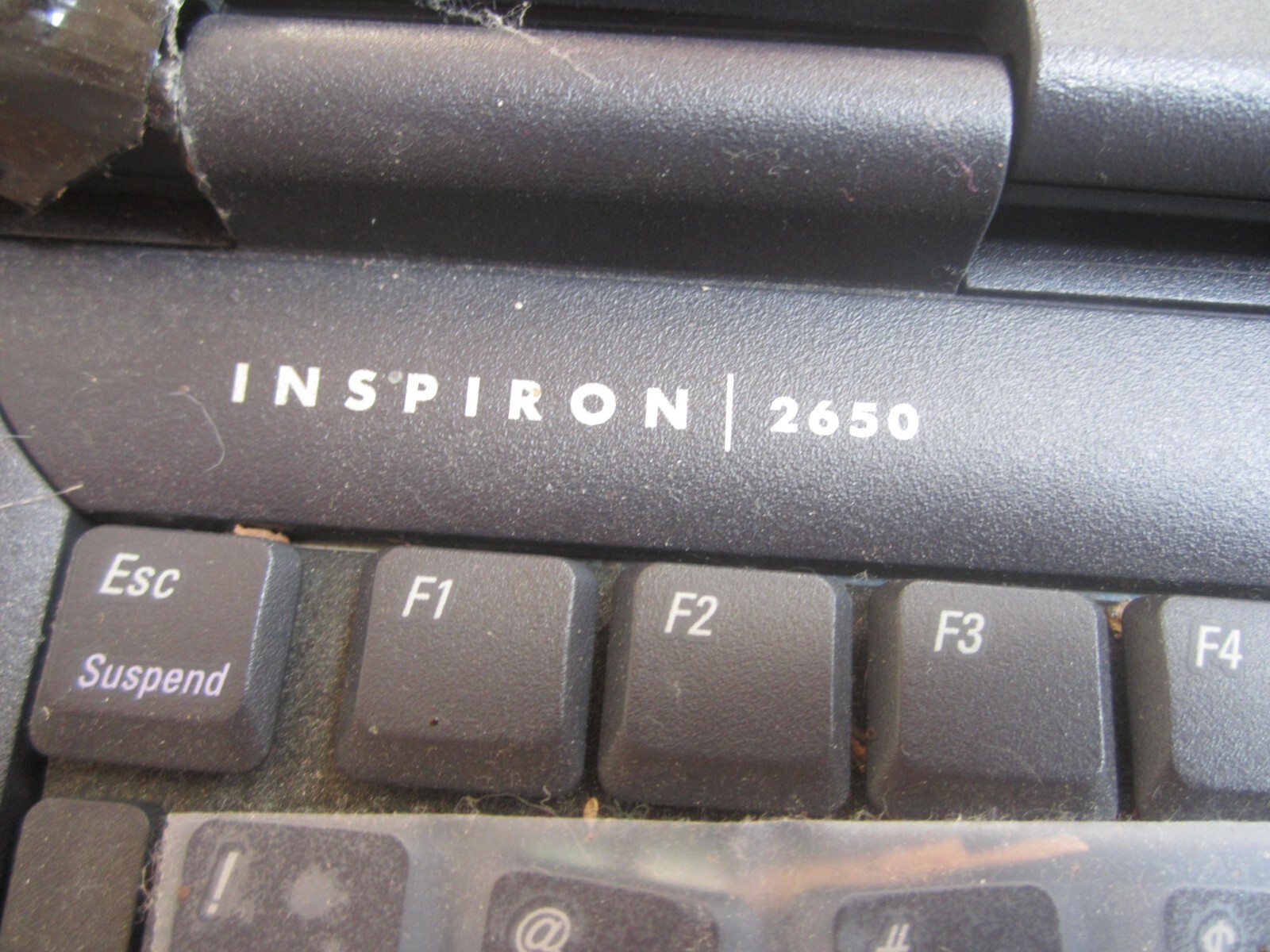 DELL INSPIRON 2650 LAPTOP 256MBRAM 30GBHD SCREEN INTACT BAD BATT NO CORD – PARTS