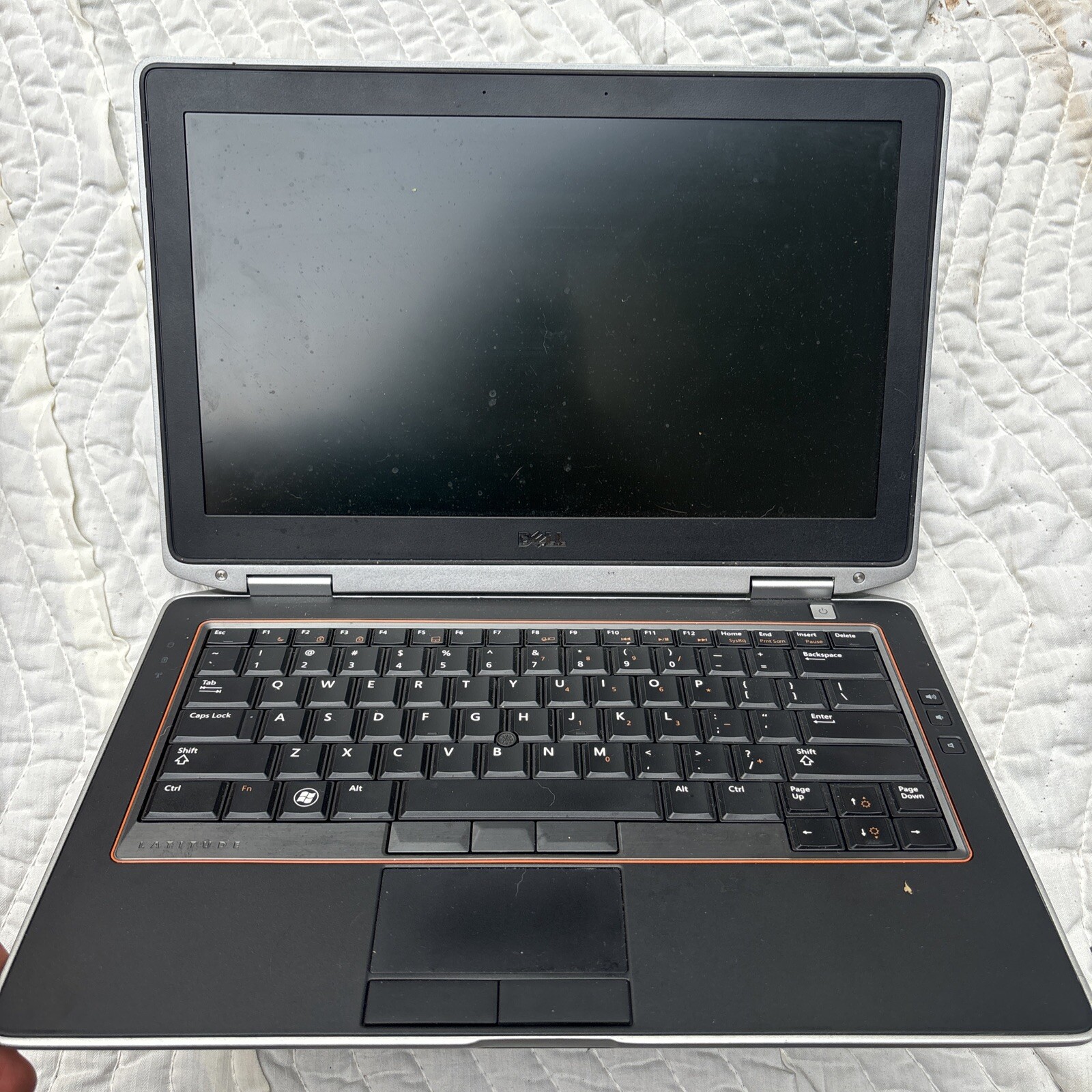 Dell Latitude E6320 13″ Laptop No SSD, No OS, FOR PARTS