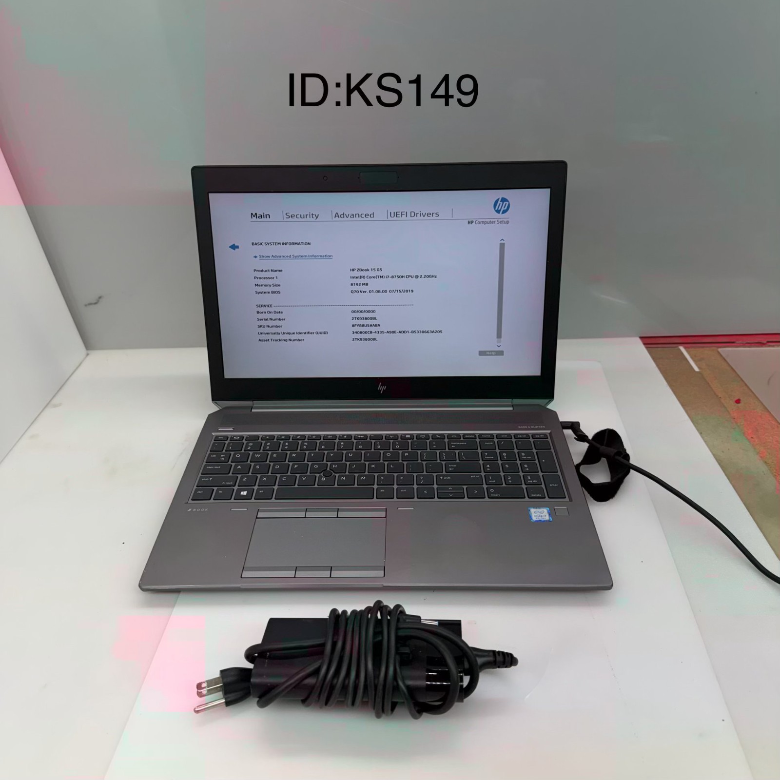 HP ZBOOK 15 G5 i7-8750H@2.20GHz 8GB RAM NO HDD/SSD NO OS*READ