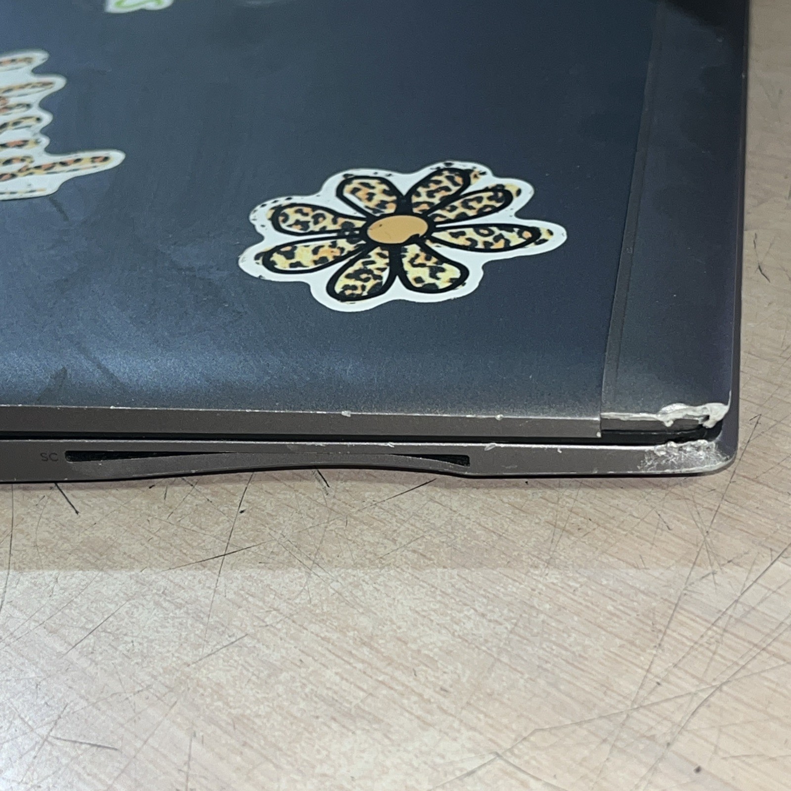 HP ZBOOK FIREFLY 15 G7 INTEL CORE I7-10510U 1.80GHZ 16GB RAM NO HD
