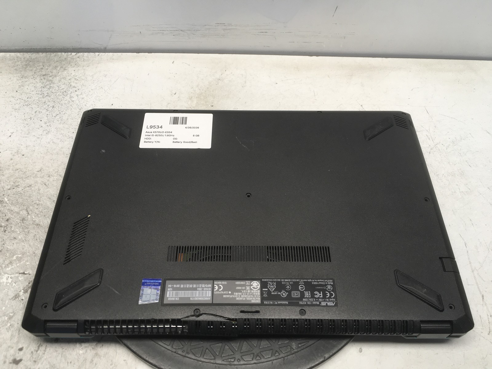 Asus K570UD-ES54 Intel i5-8250U 1.6GHz 8 GB NO HDD No Batt GTX 1050