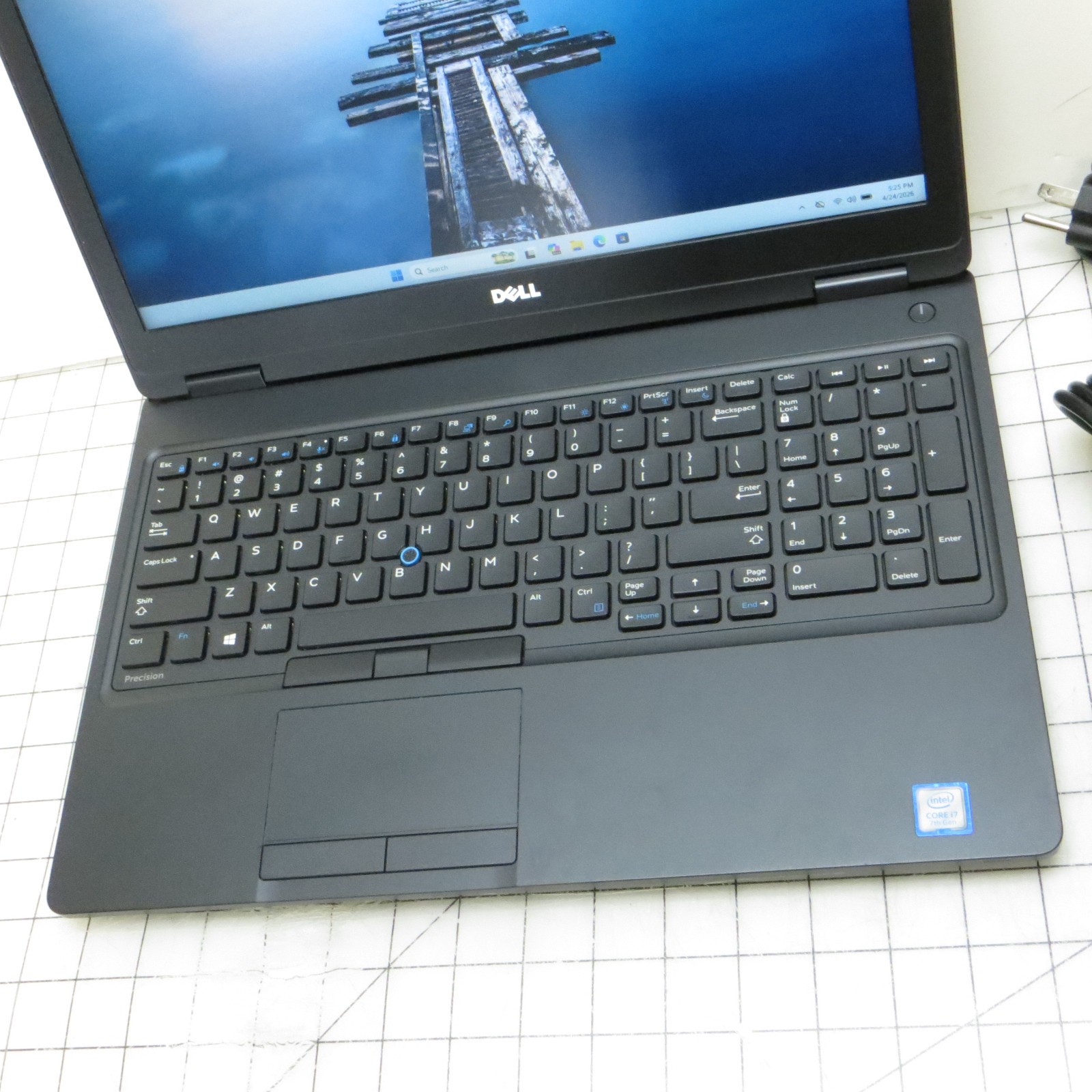 Dell Precision 3520 Intel i7 8GB RAM 256GB SSD Windows 11 Pro 15.6″ Laptop PC