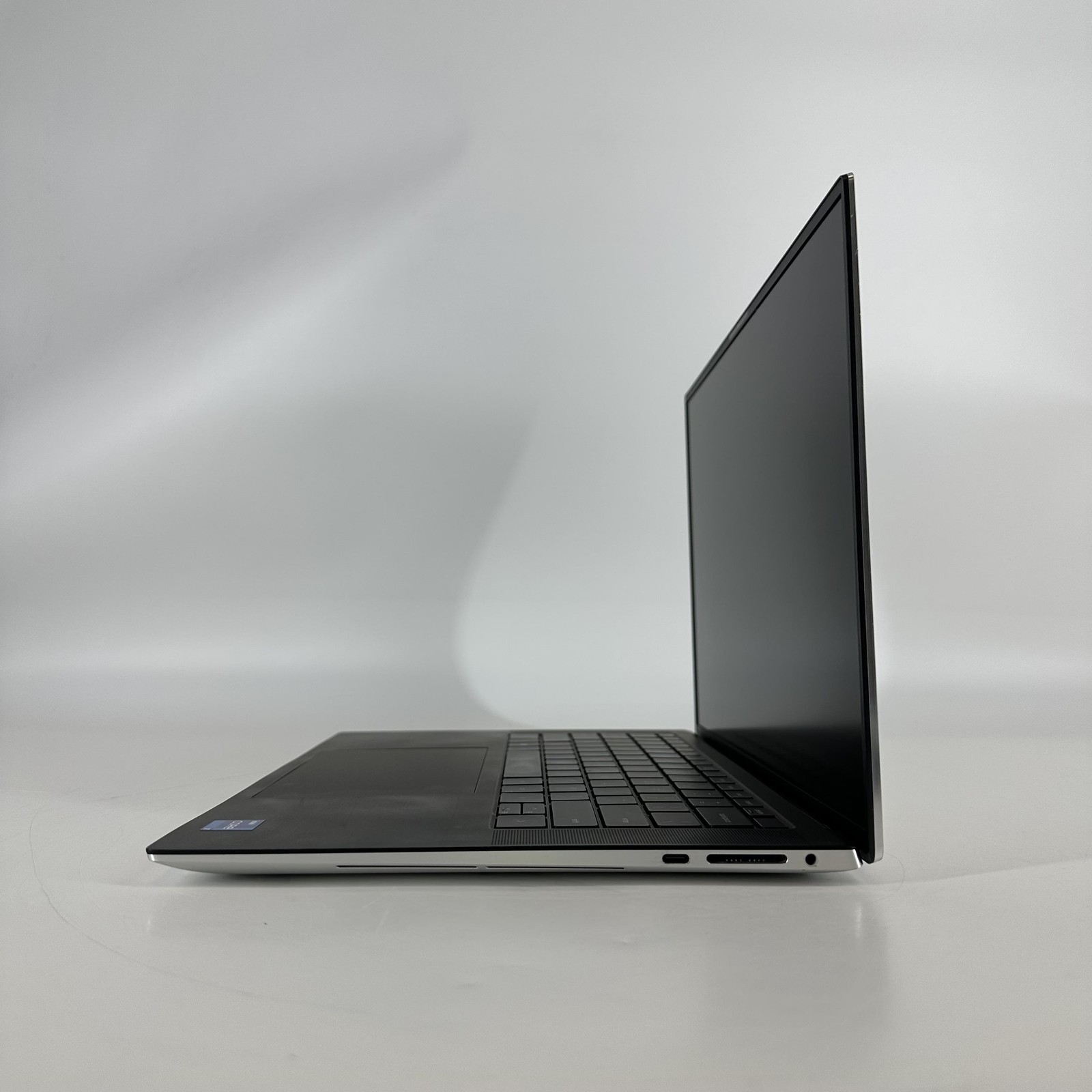 Dell XPS 15 9510 FHD+ i7-11800H 2.30GHz 32GB 1TB SSD RTX 3050 Ti Good FRAME GAP