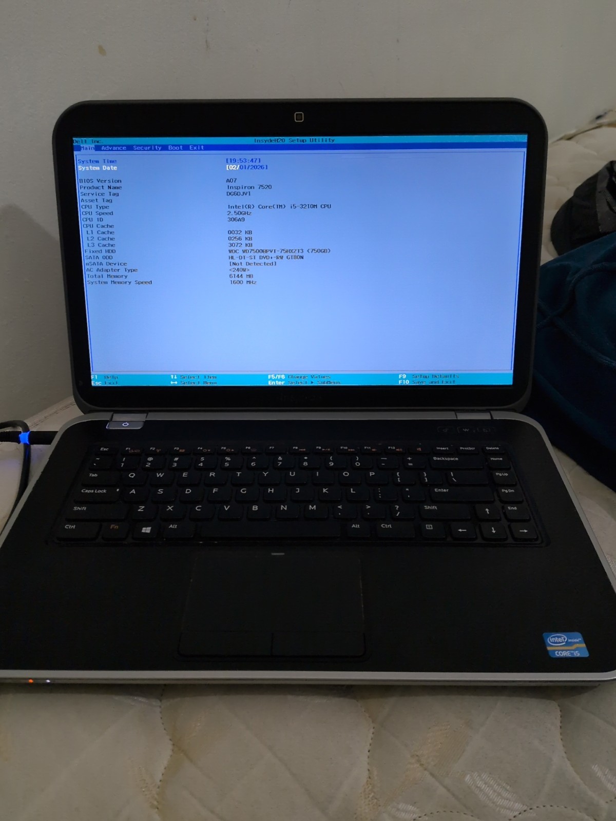 Dell Inspiron 7520 15.6″ Intel Core i5 6 GB RAM 750 GB HDD (Good Condition)