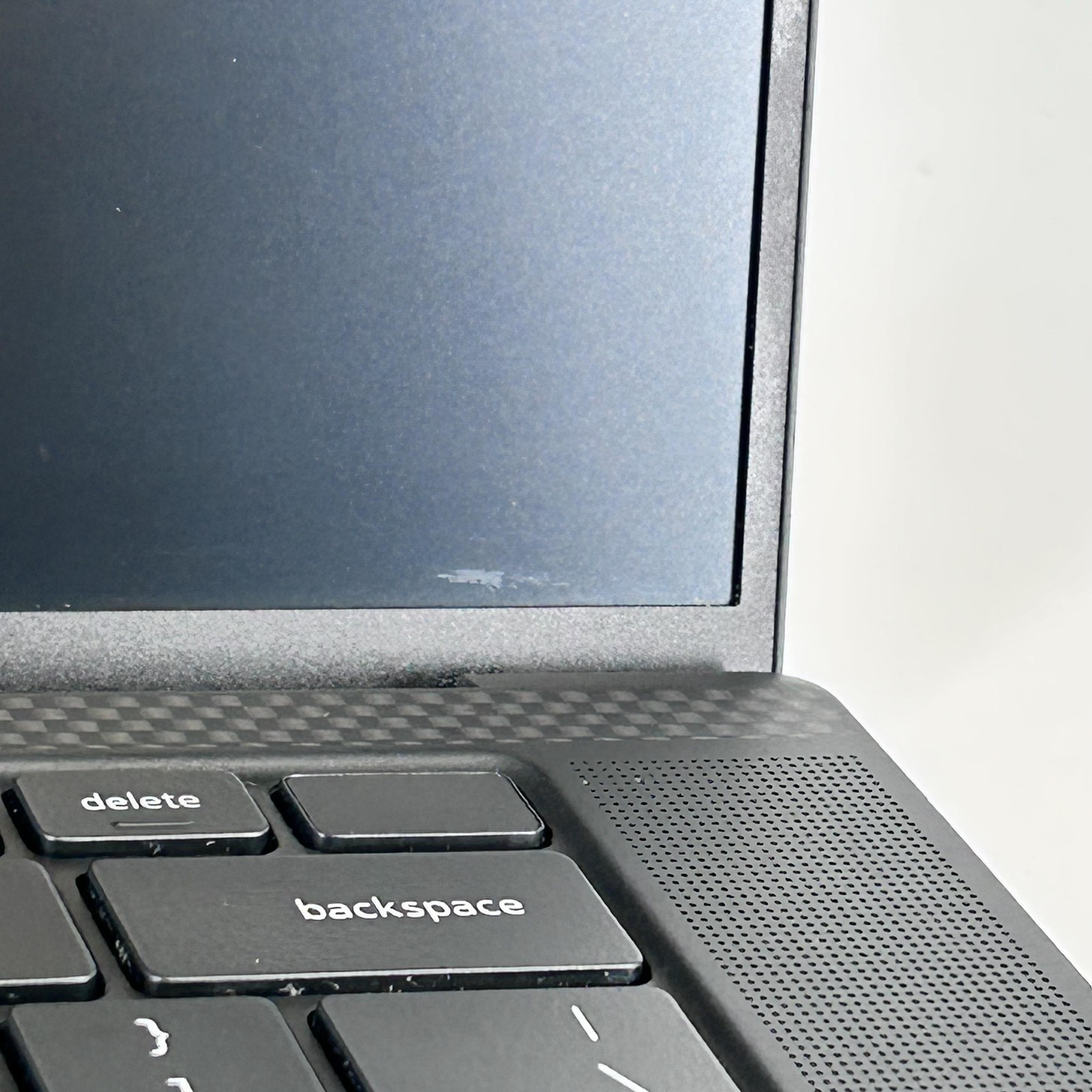 Dell Precision 5570 15.6 FHD+ 2.5 GHz i9-12900H 8GB 512GB SSD RTX A2000 Good