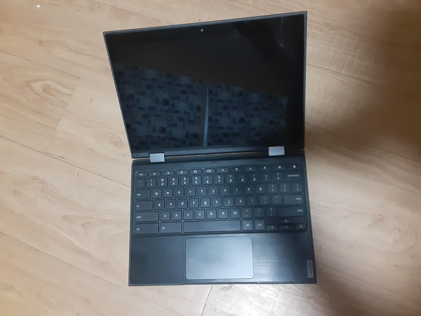 Lenovo 11.6″ Multi-Touch 300e Chromebook (2nd Gen) – 82CE0000US – 4GB RAM