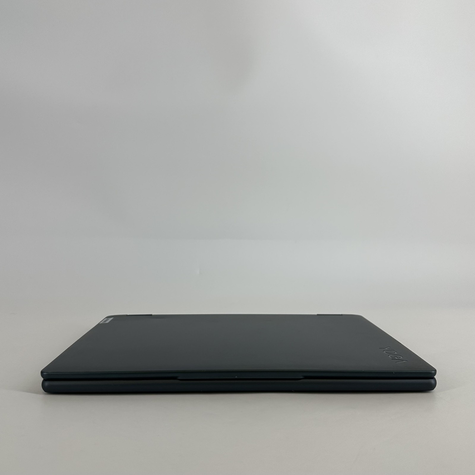 Lenovo Yoga 6 13.3 Blue FHD+ TOUCH 2.0 GHz Ryzen 5 7530U 8GB RAM 256GB SSD Good