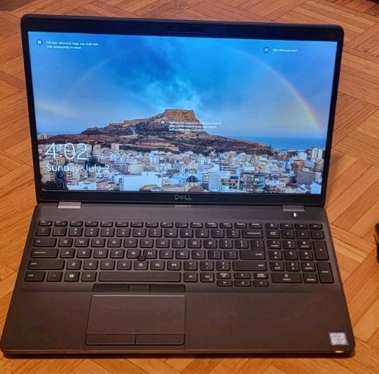 Dell Latitude 5501 15″ FHD i5-9400H 256GB SSD 16GB Windows 11 Pro