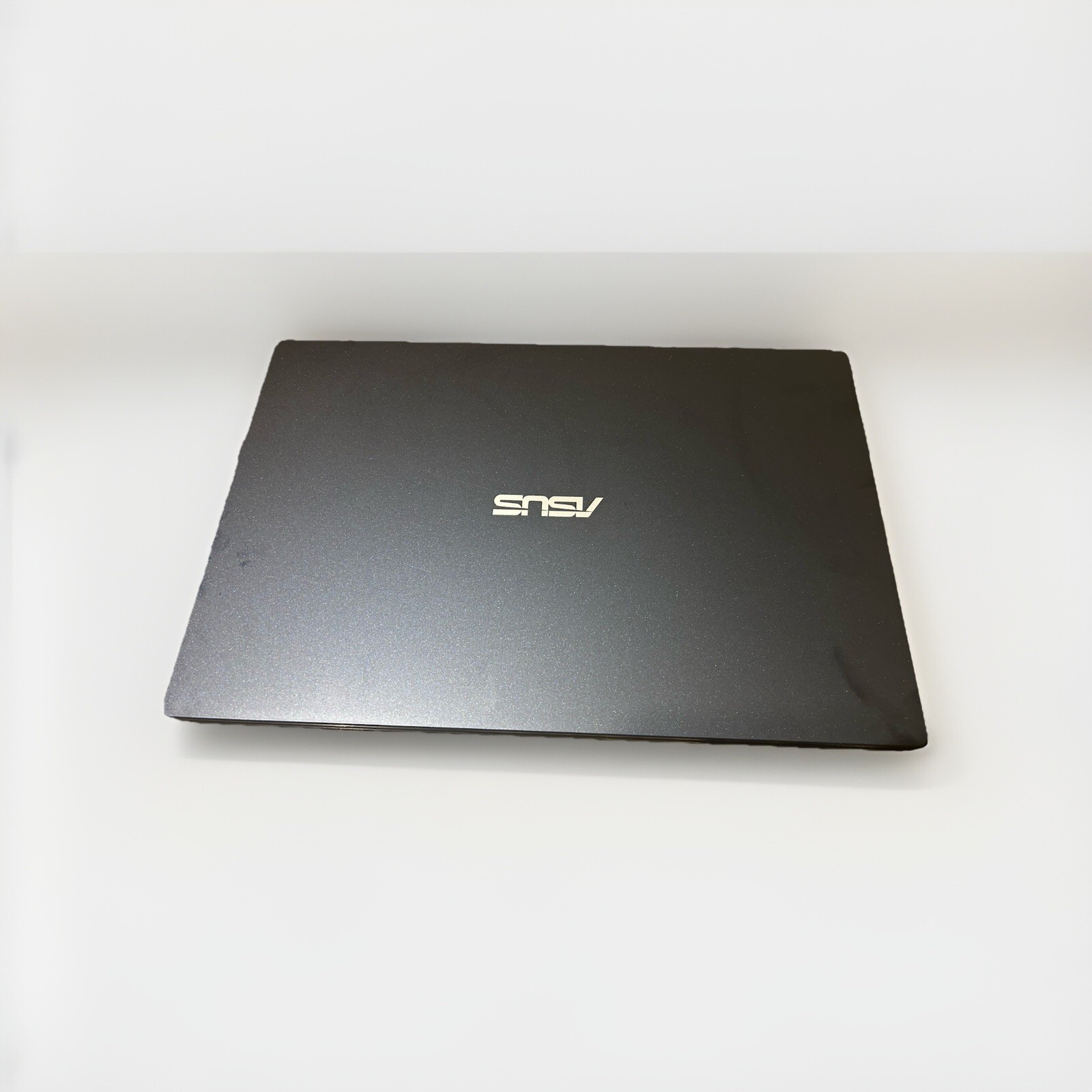 ASUS VivoBook E510 E510MA-RS06 15.6″ Celeron N4020 1.1GHz 4GB RAM 256GB SSD