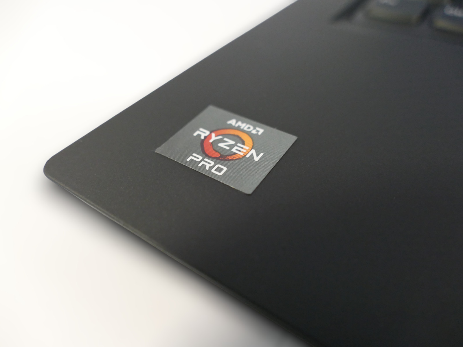 Lenovo ThinkPad T495 Ryzen 5 PRO 3500U – 16GB RAM – 256GB NVMe – Touchscreen