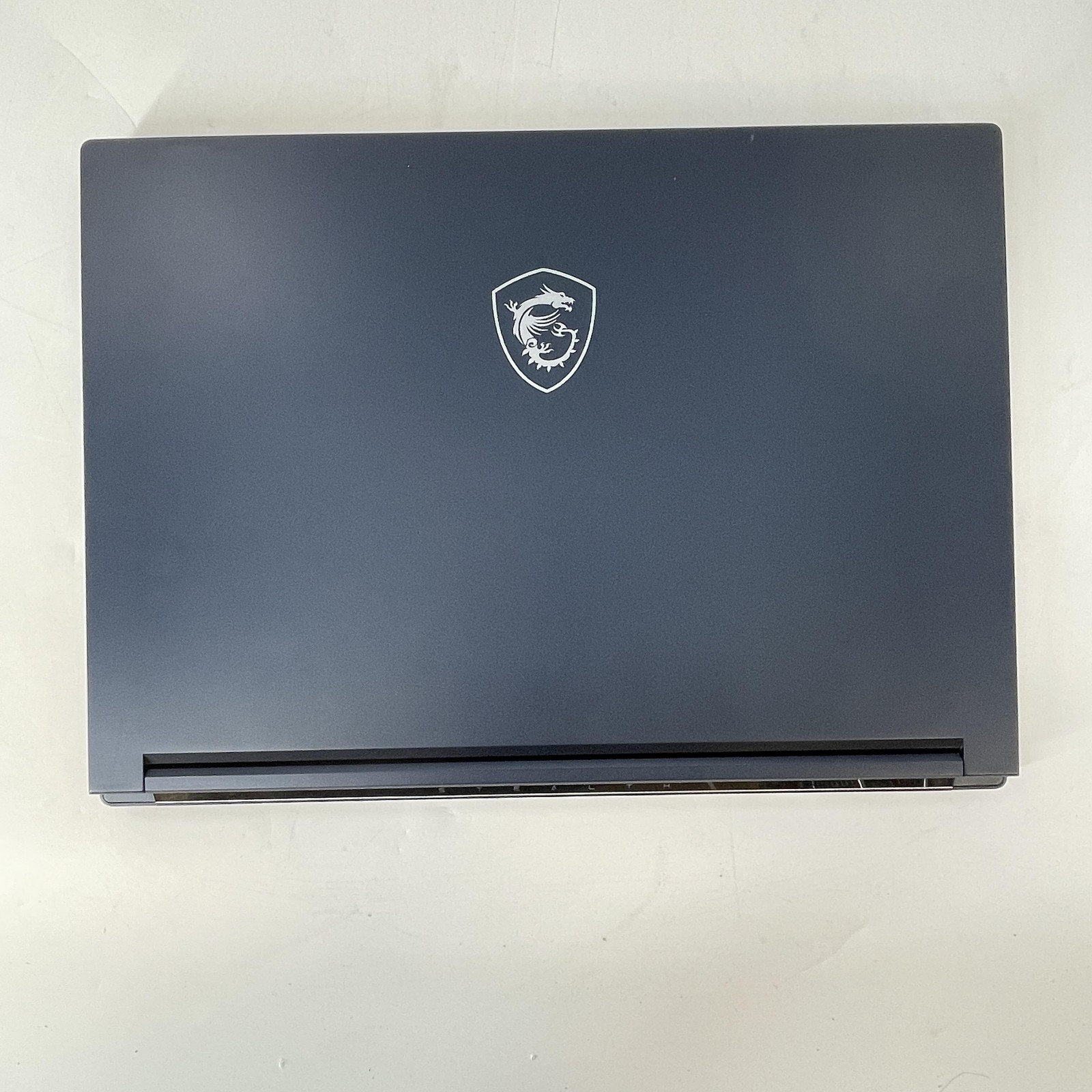 MSI Stealth 16 Studio 240Hz QHD+ 2.6 GHz i9-13900H 64GB 1TB SSD RTX 4070 Good