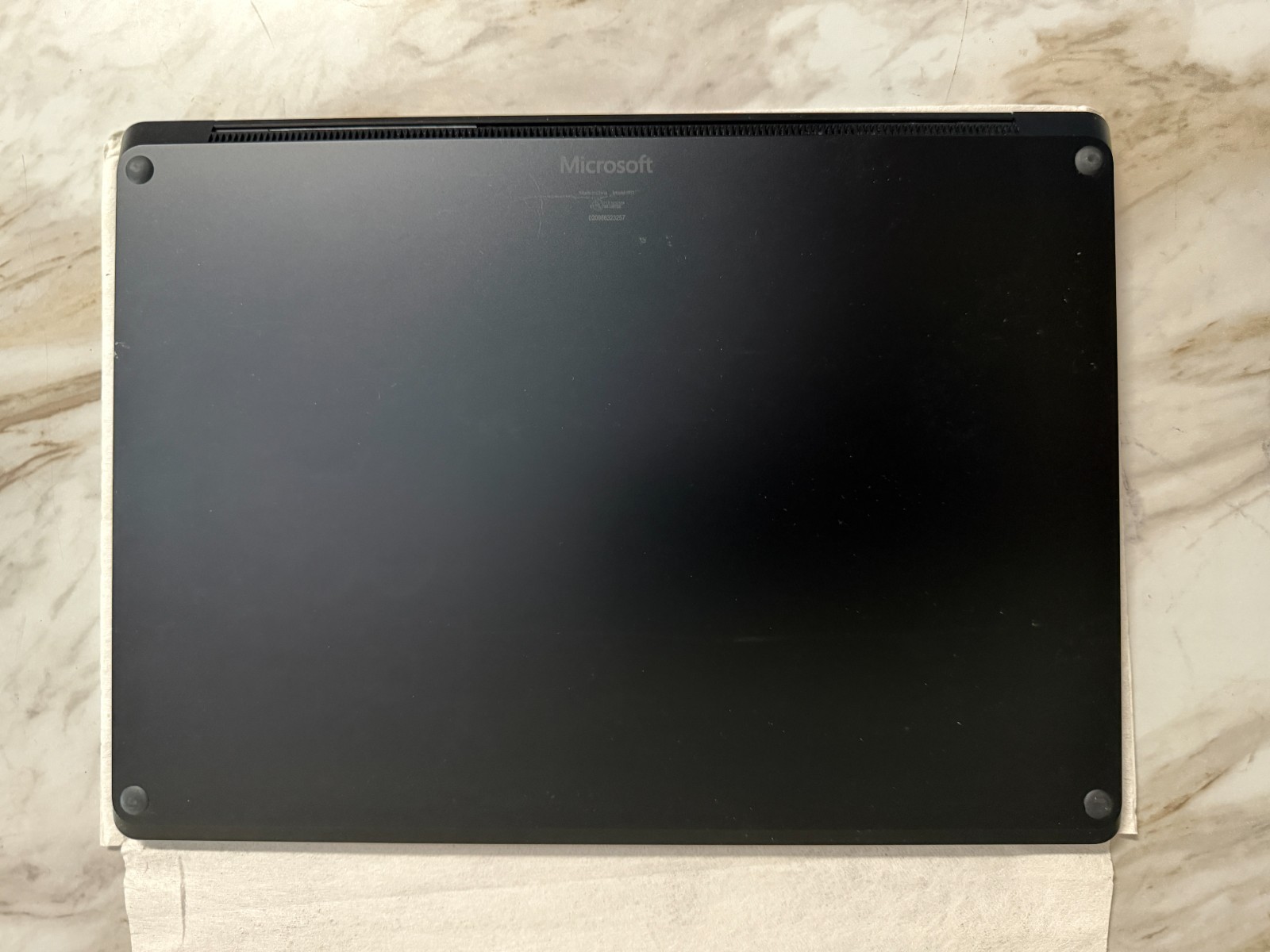 Microsoft Surface Laptop 4 i7-1185G7 16GB RAM 256GB SSD 15″ Touch W11 PRO