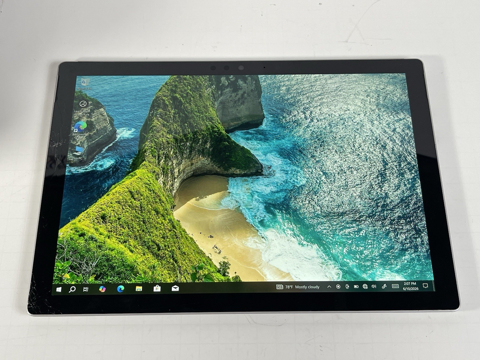 Cracked- Still Works! Microsoft Surface Pro 6 1796 i5-8250U 8GB 128GB (2)