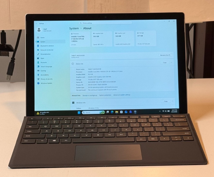 MICROSOFT SURFACE PRO 6, 12.3″, 512GB SSD, 16G RAM i7, W11 PRO & MS KEYBOARD