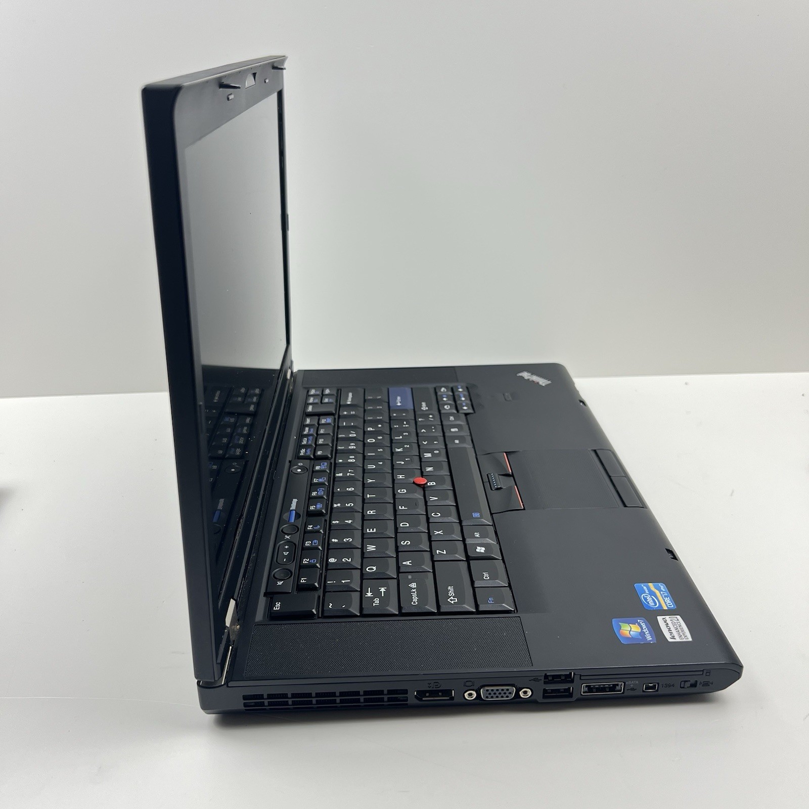 Lenovo ThinkPad T520 Intel i7-2640M 8GB 320GB HDD Linux Mint OS w/ Charger|ELP57