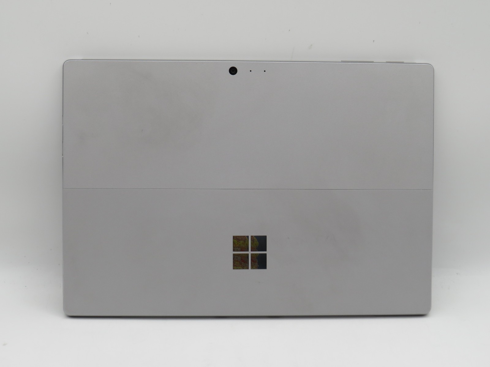Microsoft Surface Pro 5 1796 | M3-7Y30 | 4GB RAM | 128GB SSD | No OS / AC
