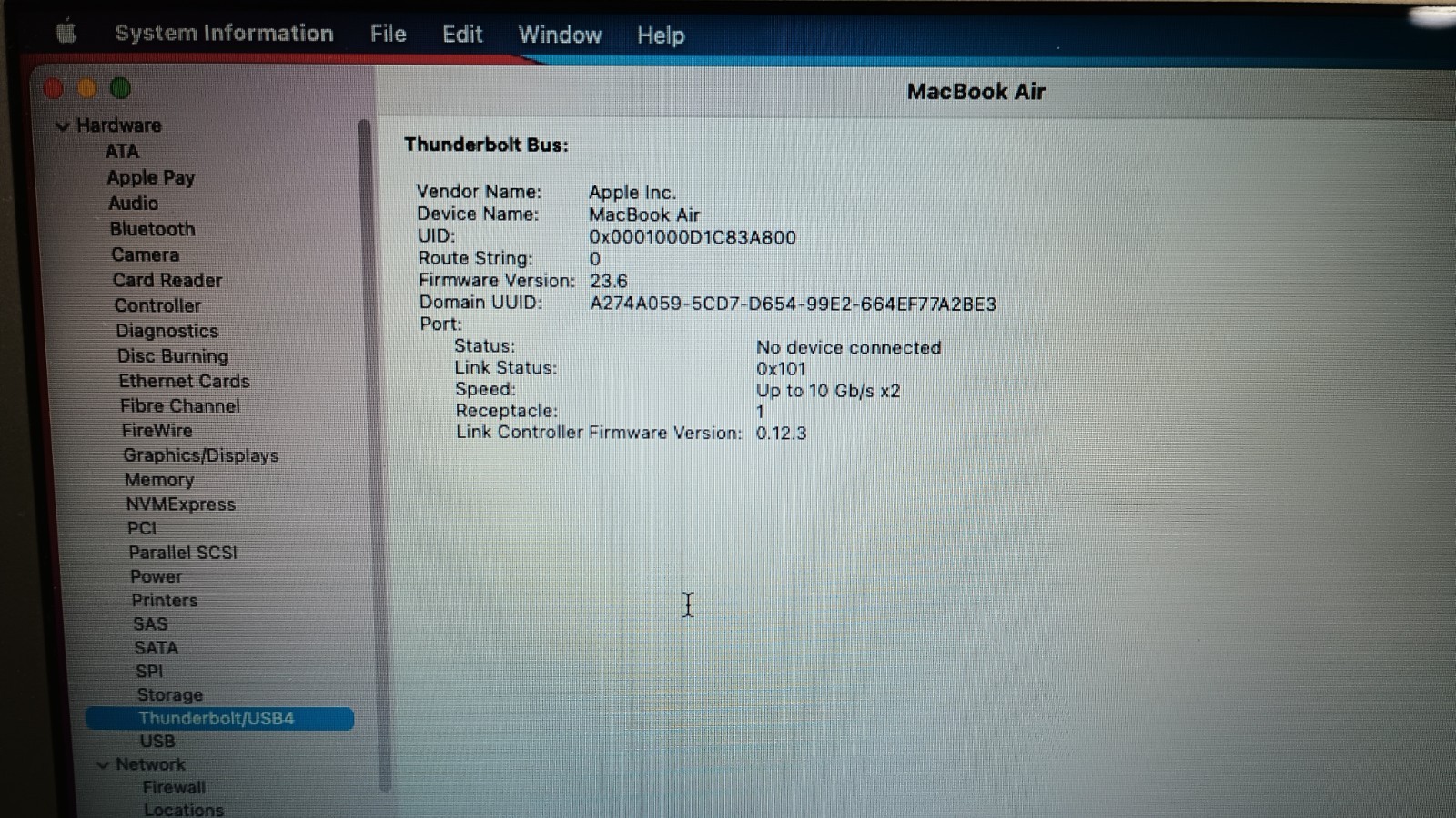 7093 MacBook Air A1466(No charger, No battery).i5.4GB.120GB SSD.13.3″.Big Sur.