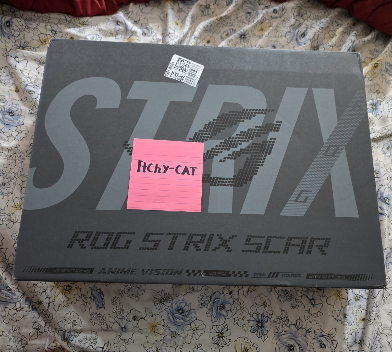ASUS ROG Strix SCAR 18 G835LX-XS97 Ultra 9 275HX RTX 5090 64GB RAM 2TB SSD