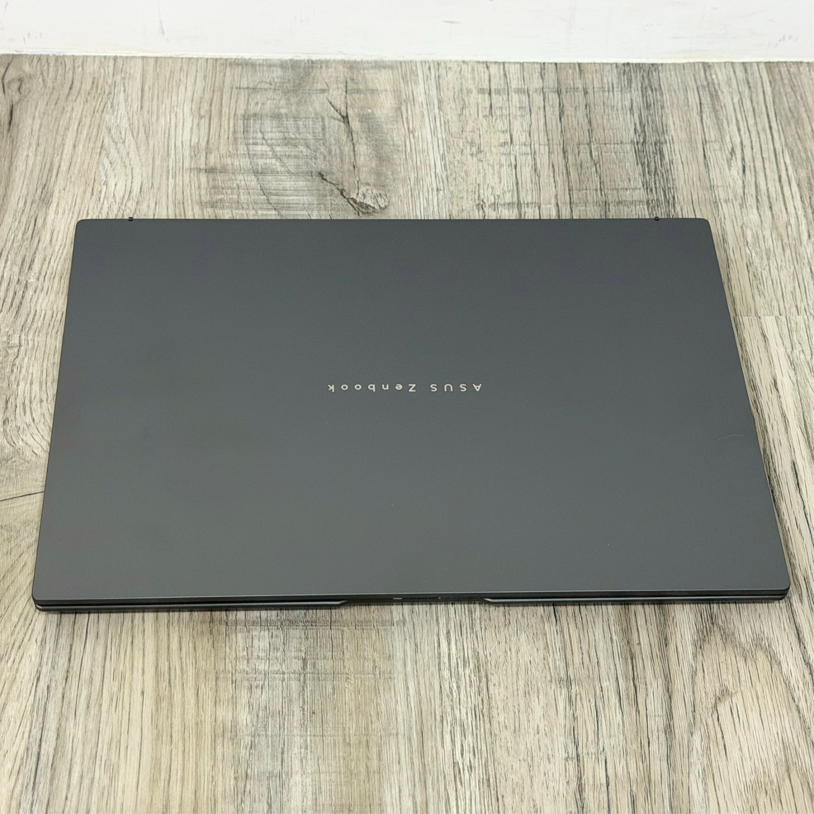 ASUS Zenbook 14″ OLED Touch WUXGA Laptop Intel Core Ultra 9 285H 32GB 1TB