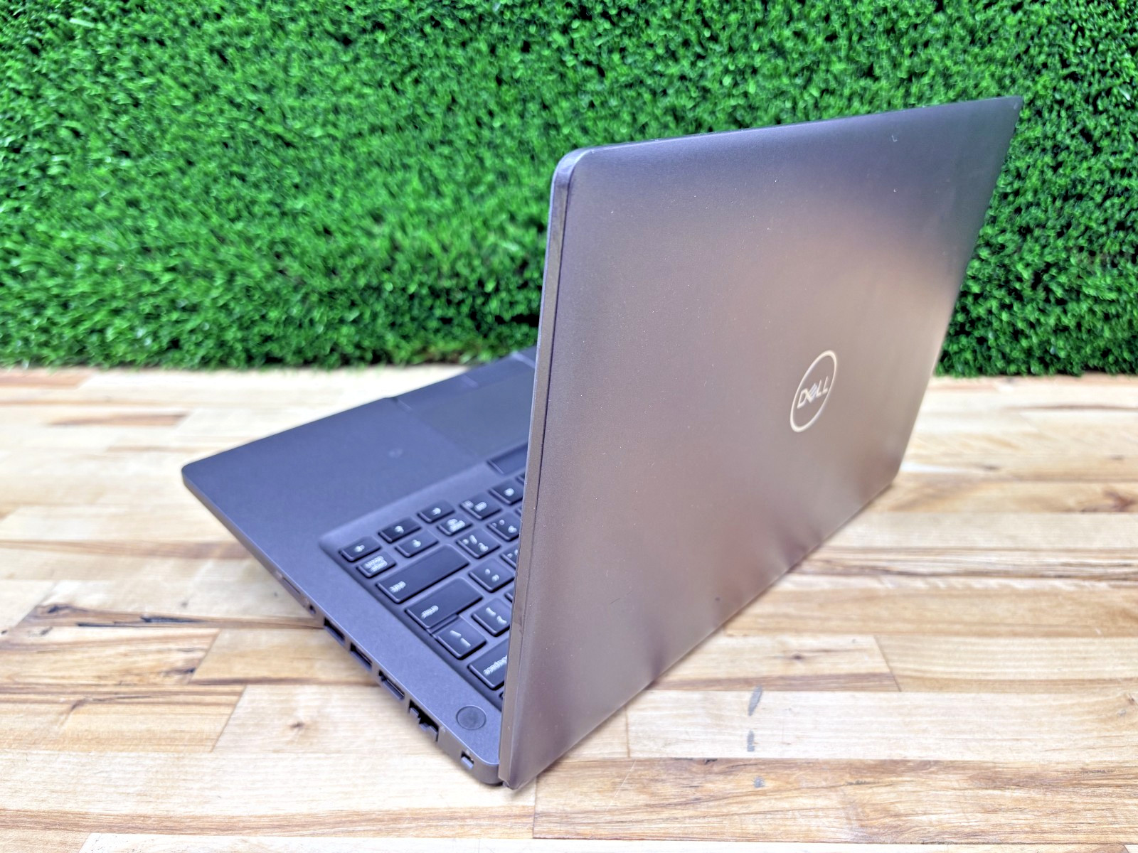 Dell Latitude 5400 Intel i7-8th Gen 1.90GHz 16GB RAM 256GB SSD Windows 11 Pro*