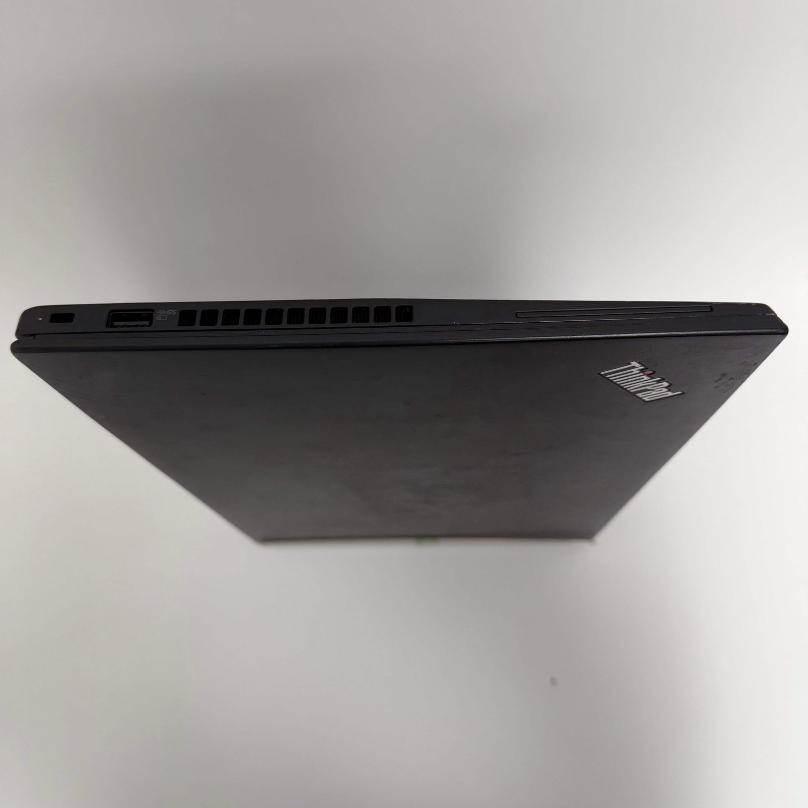 Broken Lenovo ThinkPad T14s Gen 1 20T1 14″ i7-10610U 1.8GHz 32GB RAM LCD Spots