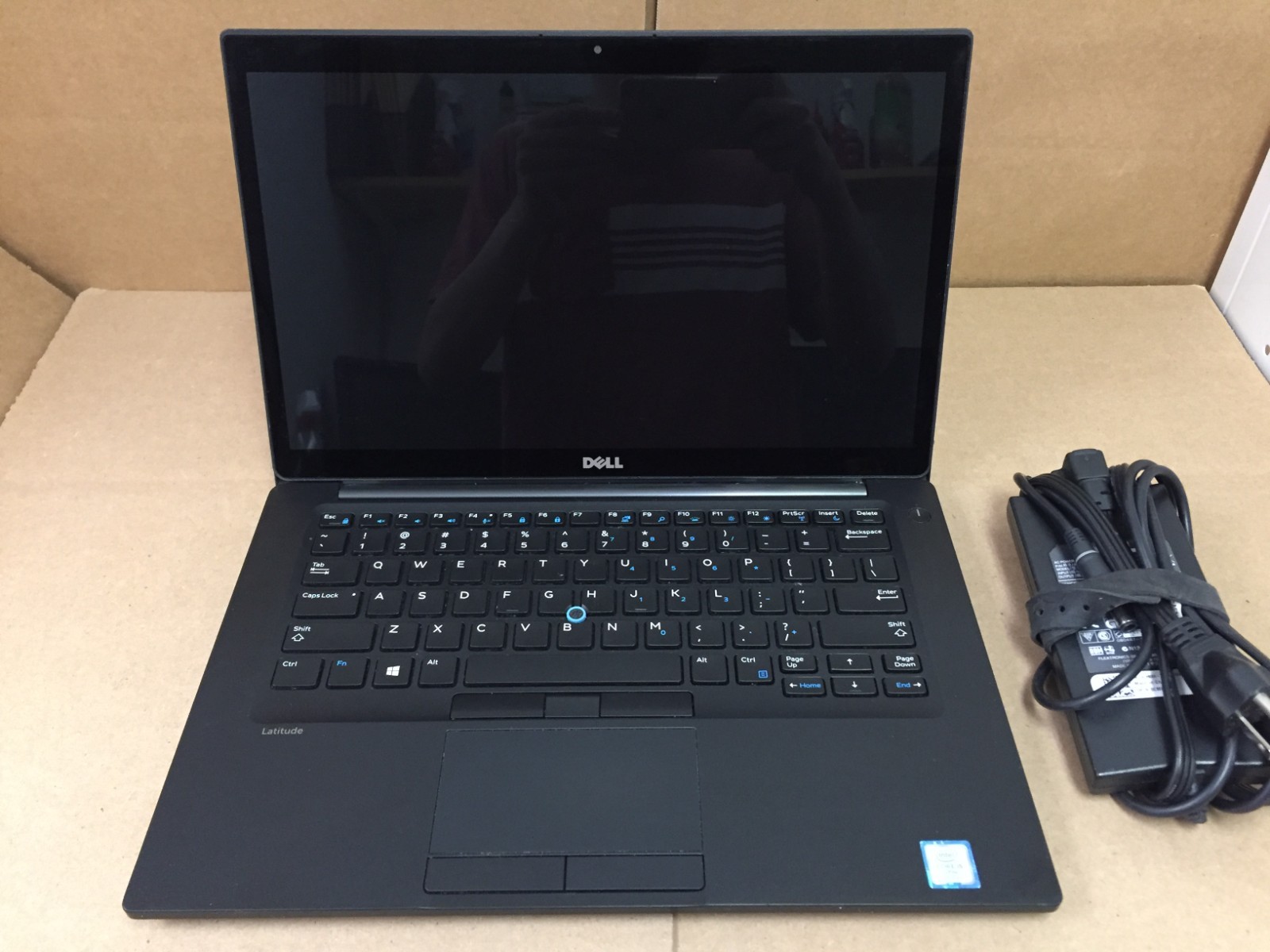 Dell Latitude 7480 14″ Touch Screen FHD Laptop i5-7300U 8GB RAM 256GB SSD w/AC