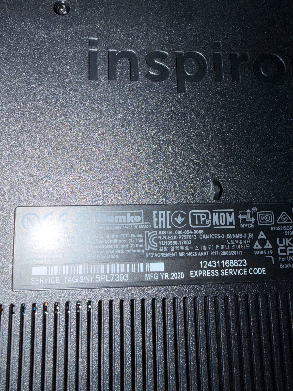 Dell Inspiron 3593 15.6 Laptop i7-1065G7 No RAM No HDD/NVME wi/Charger FOR PARTS