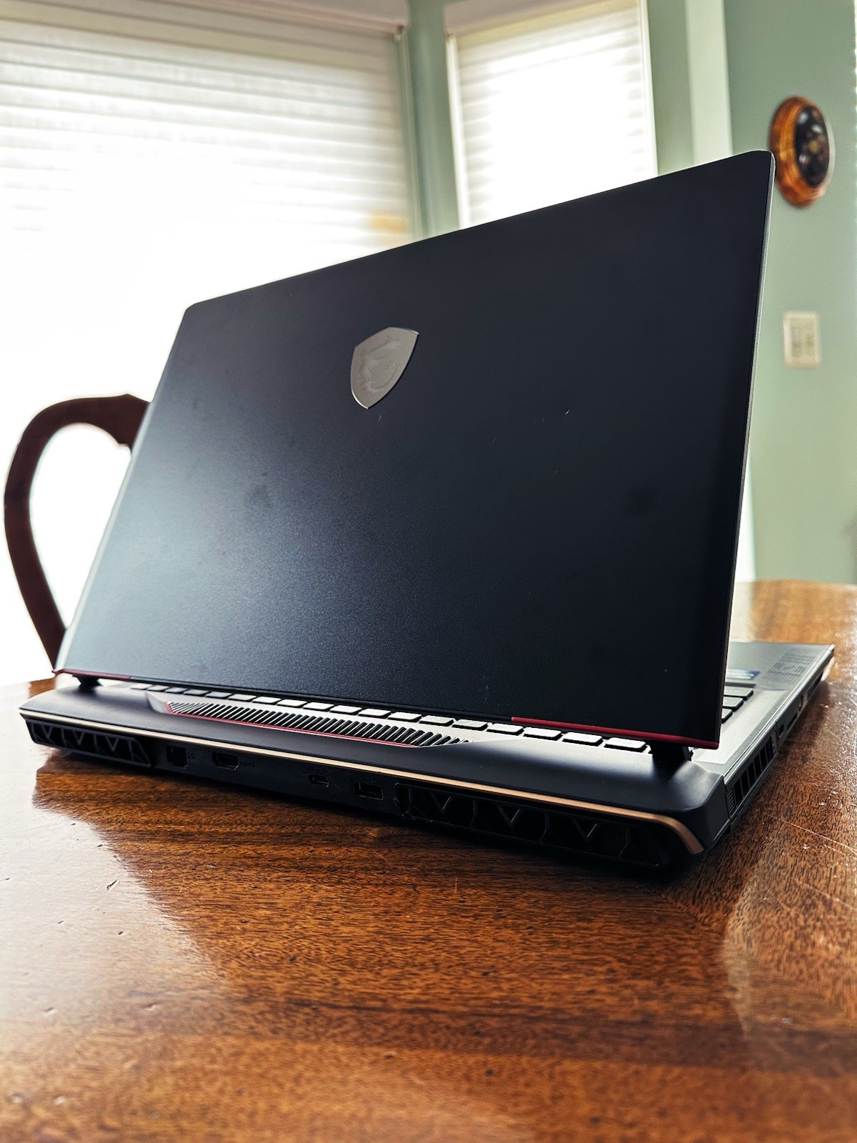 MSI Raider GE68 HX 13VF-062US Gaming Laptop 16″ Full HD+ 144Hz