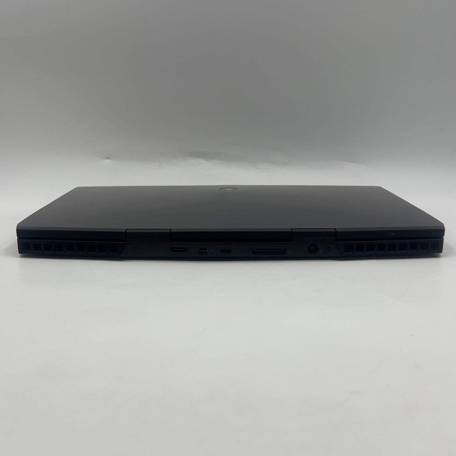 Alienware M15 15.6″ i7-8750H 2.2GHz 16GB RAM 512GB SSD GeForce RTX 2060