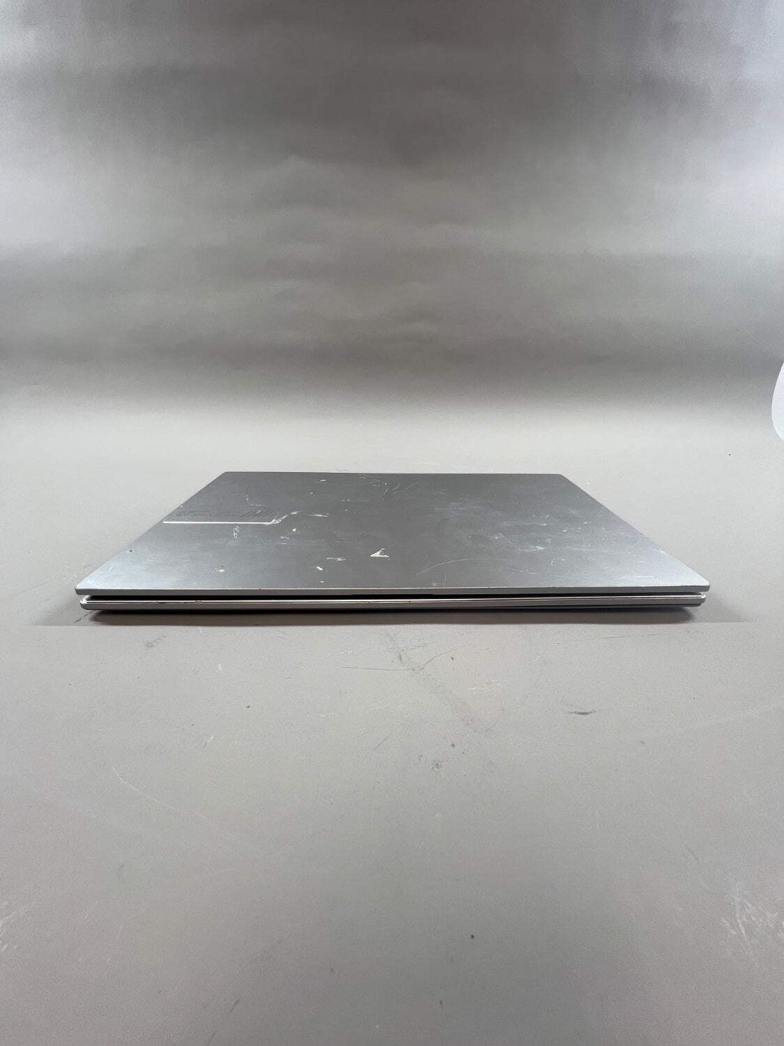 Broken Asus Vivobook E1504G i3-N305 1.8GHz 8GB RAM 128GB Screen Falling Off