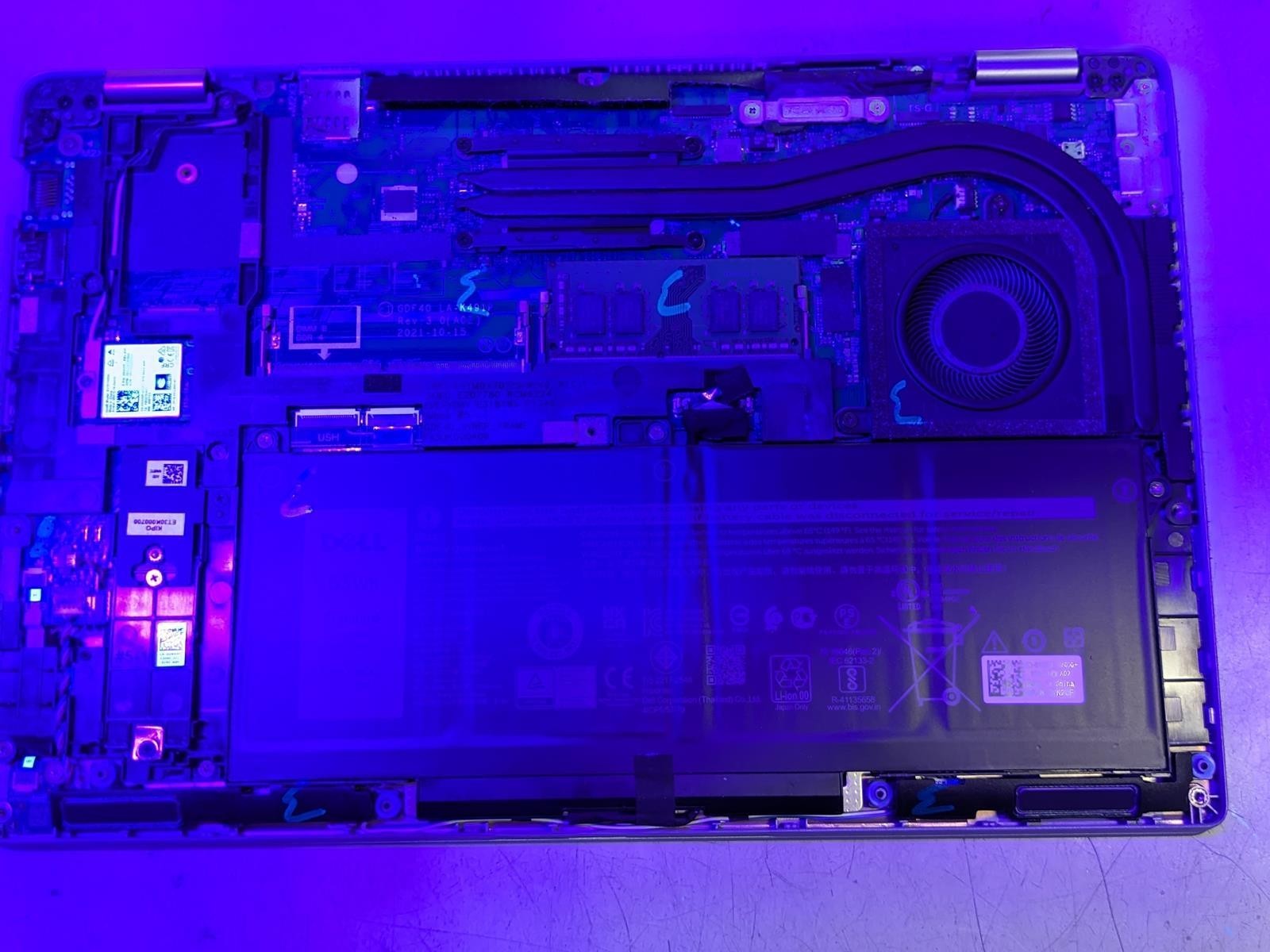 DELL LATITUDE 5420 i7-1185G7 @ 3.00GHz, 8GB RAM, NO HDD/OS