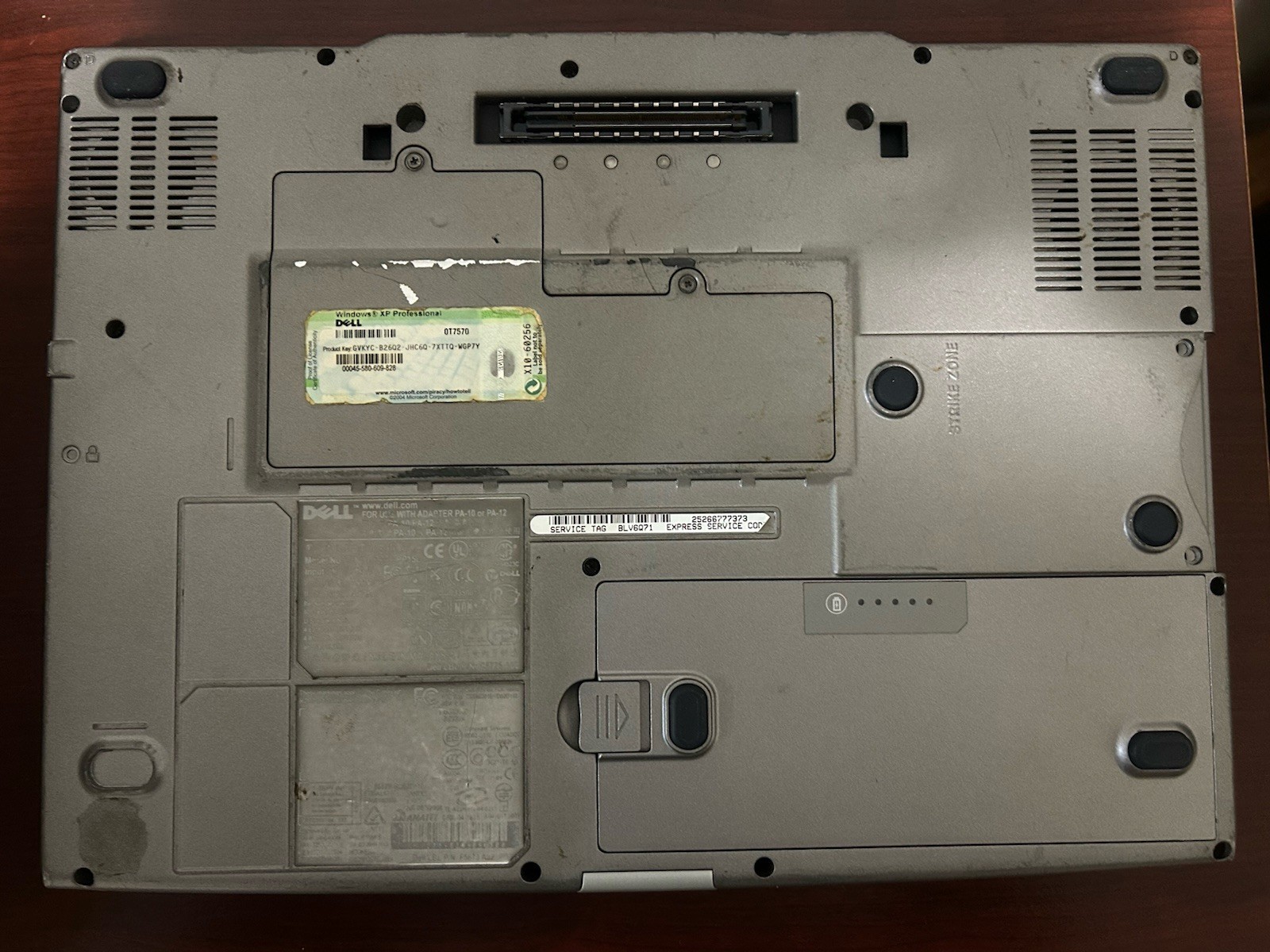 Dell Latitude D810 512 MB RAM No HDD No WiFi Card No Optical Drive ..Power On