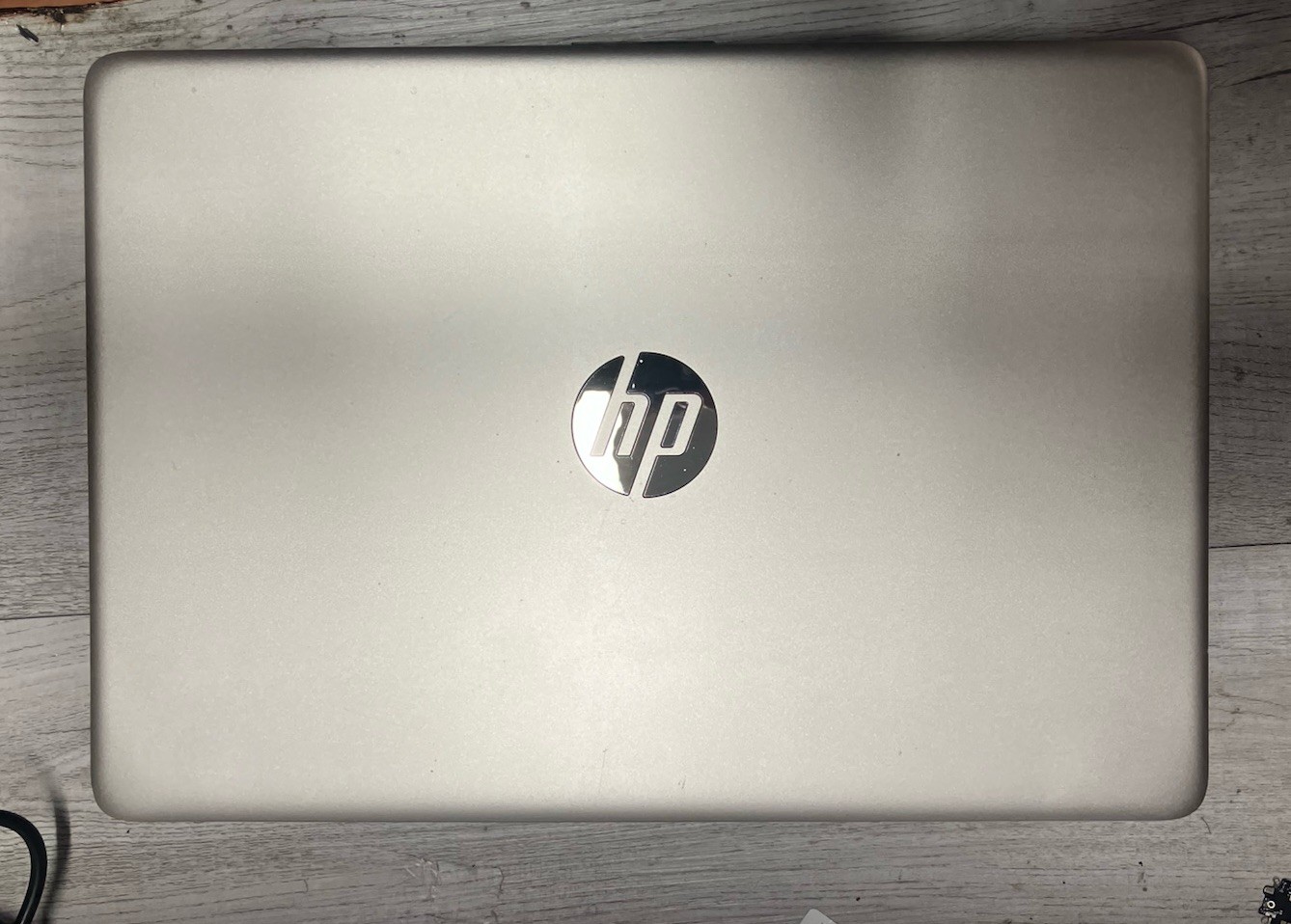 HP Laptop 14-cf0006dx 14″ Core i3-7100u 2.4ghz 8gb RAM 128GB SSD **DEFECT**key