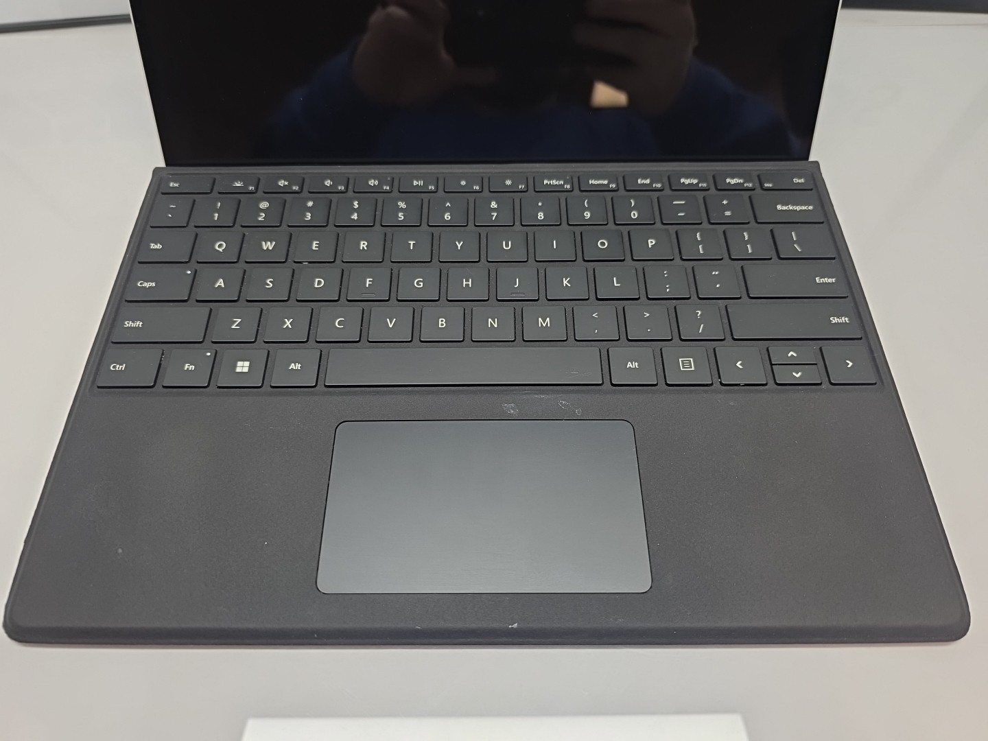 Microsoft Surface Pro 8 For Business 1982 i5-1145G7 8GB RAM 256GB NVME SSD LTE