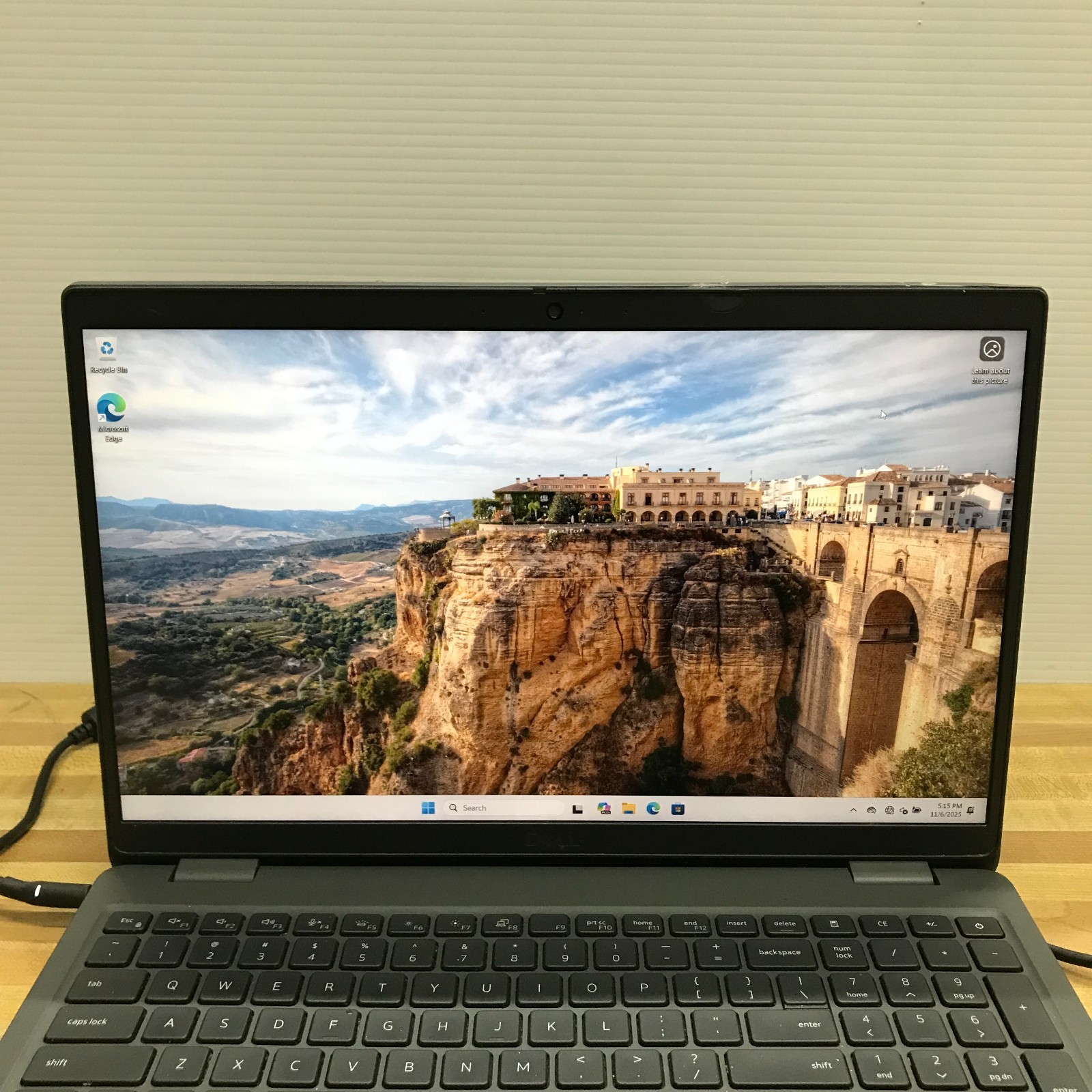 Dell Latitude 3540 15.6″ i5-1335U 8GB DDR4 RAM 512GB NVMe (Windows 11 Pro)