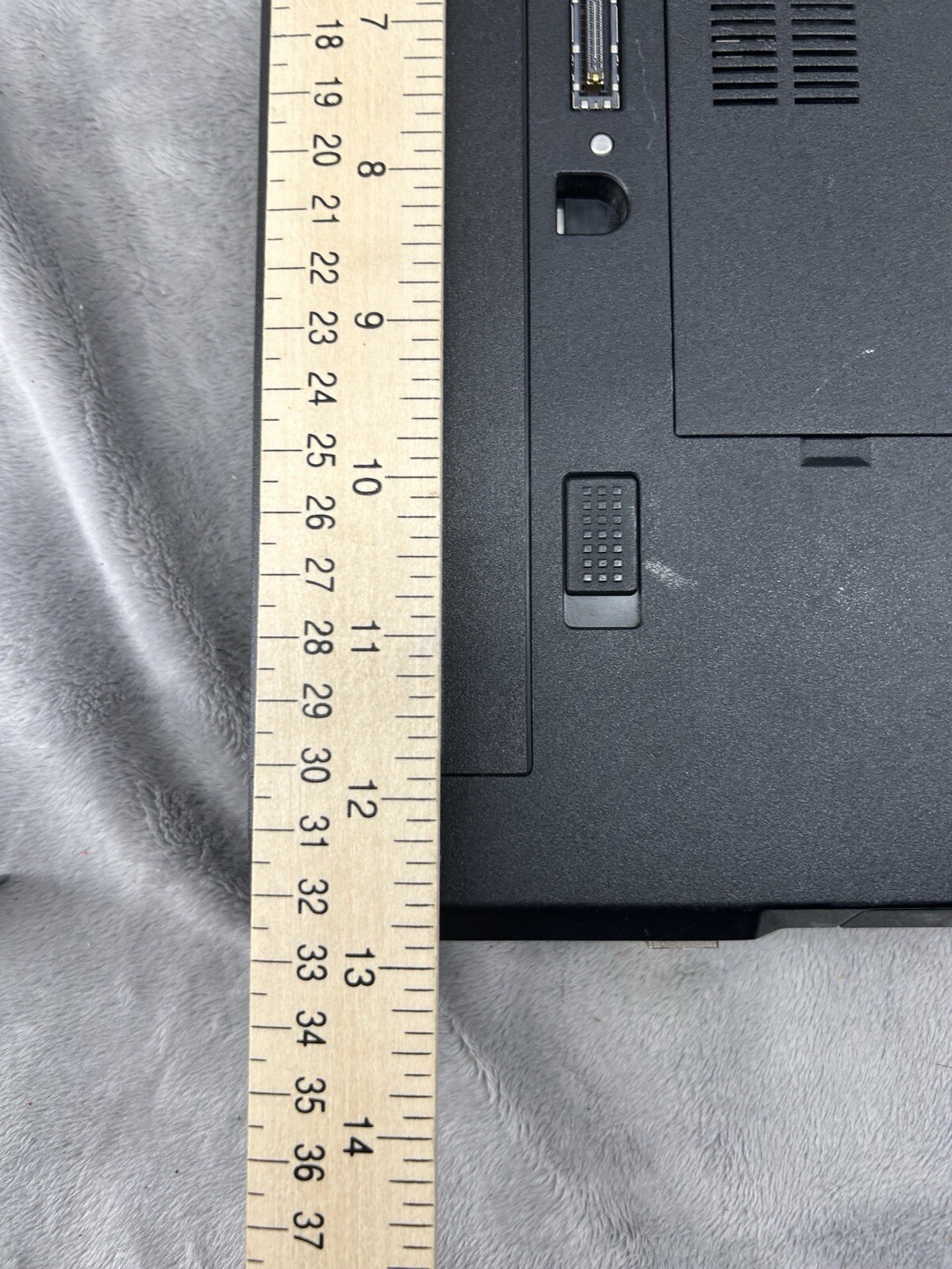 Dell Latitude E5410 Laptop Intel i5 – For Parts Or Repair! No Power Cable!