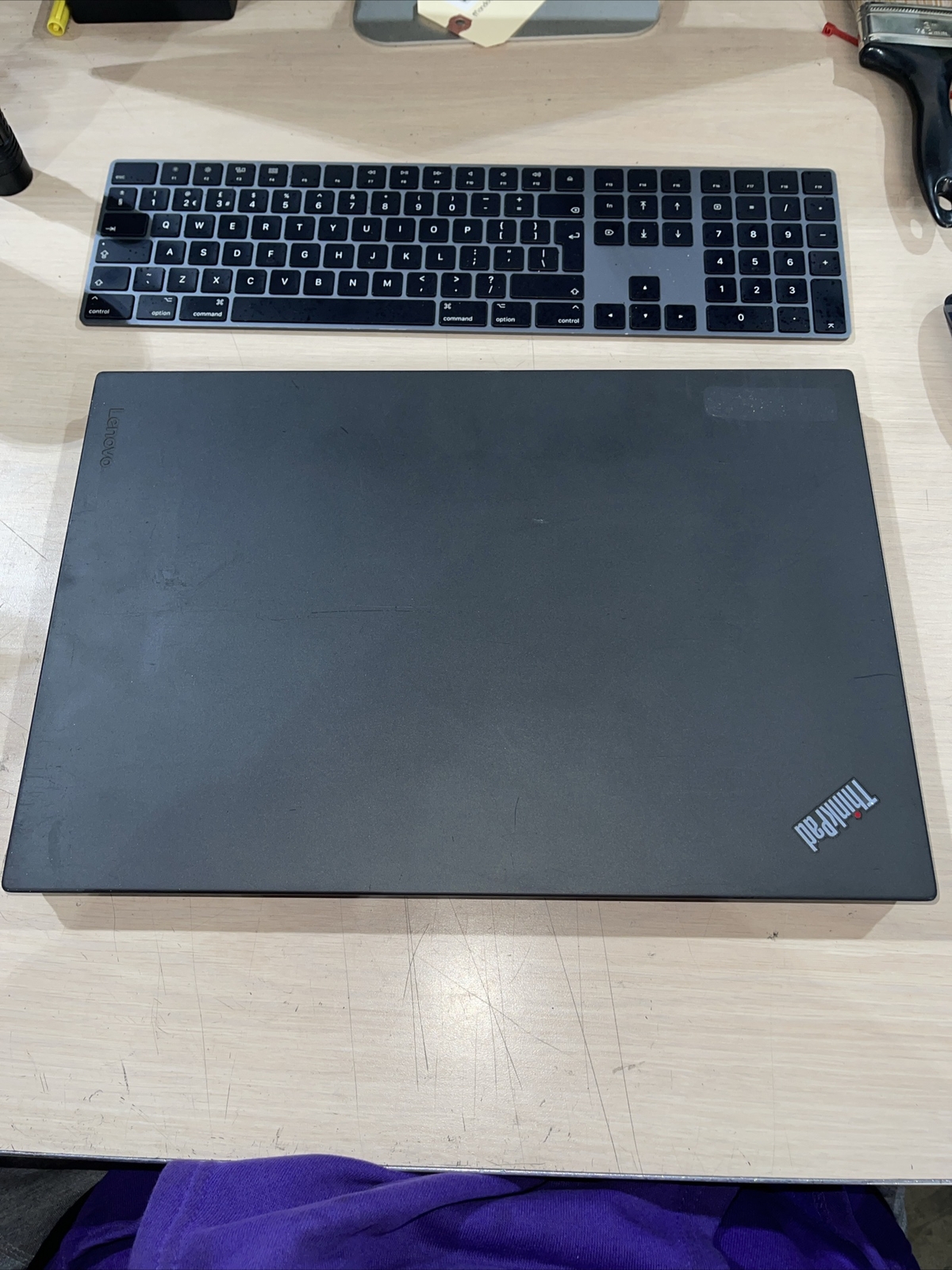 Lenovo ThinkPad T560 Intel Core i5-6300U 2.40GHZ 4GB RAM NO HD