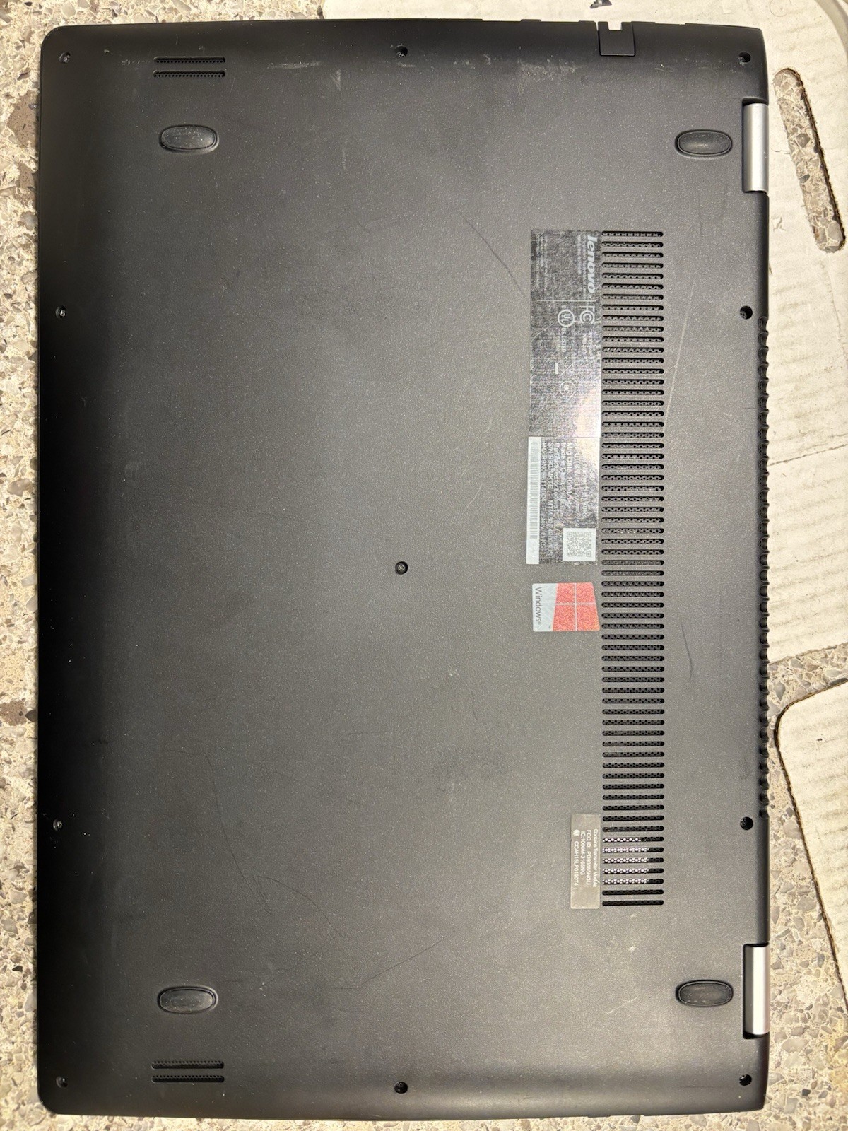 Lenovo Flex 3-1580 I7 Gen6 Missing Screen For parts