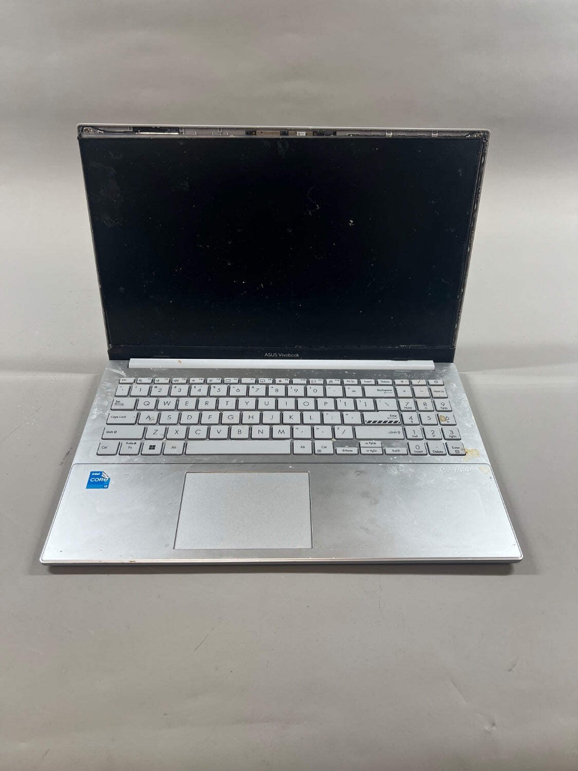 Broken Asus Vivobook E1504G i3-N305 1.8GHz 8GB RAM 128GB Screen Falling Off