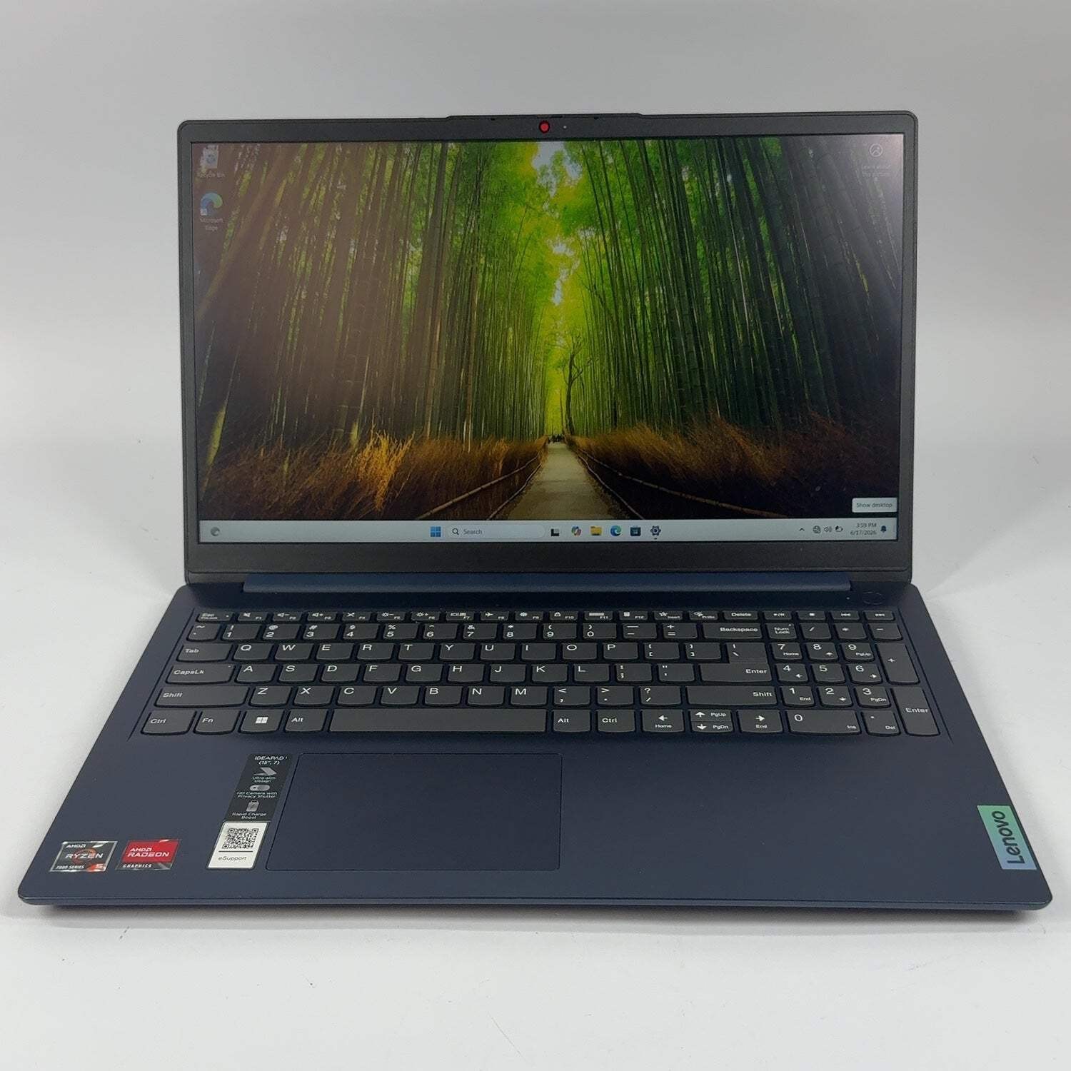 Broken Lenovo IdeaPad 1 15AMN7 Ryzen 5 7520U 2.8GHz 8GB RAM 256GB SSD No Wifi