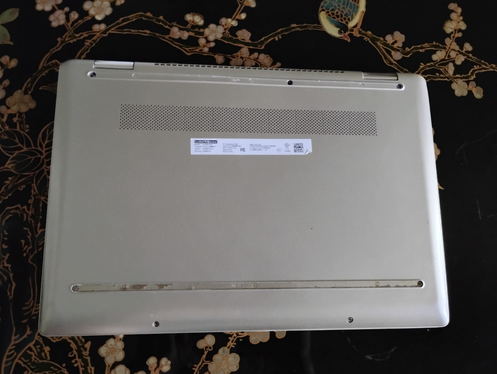 HP Chromebook x360 14″ 14-da0012dx (64GB, Intel Core i3 8th Gen, 2.2 GHz, 8GB)