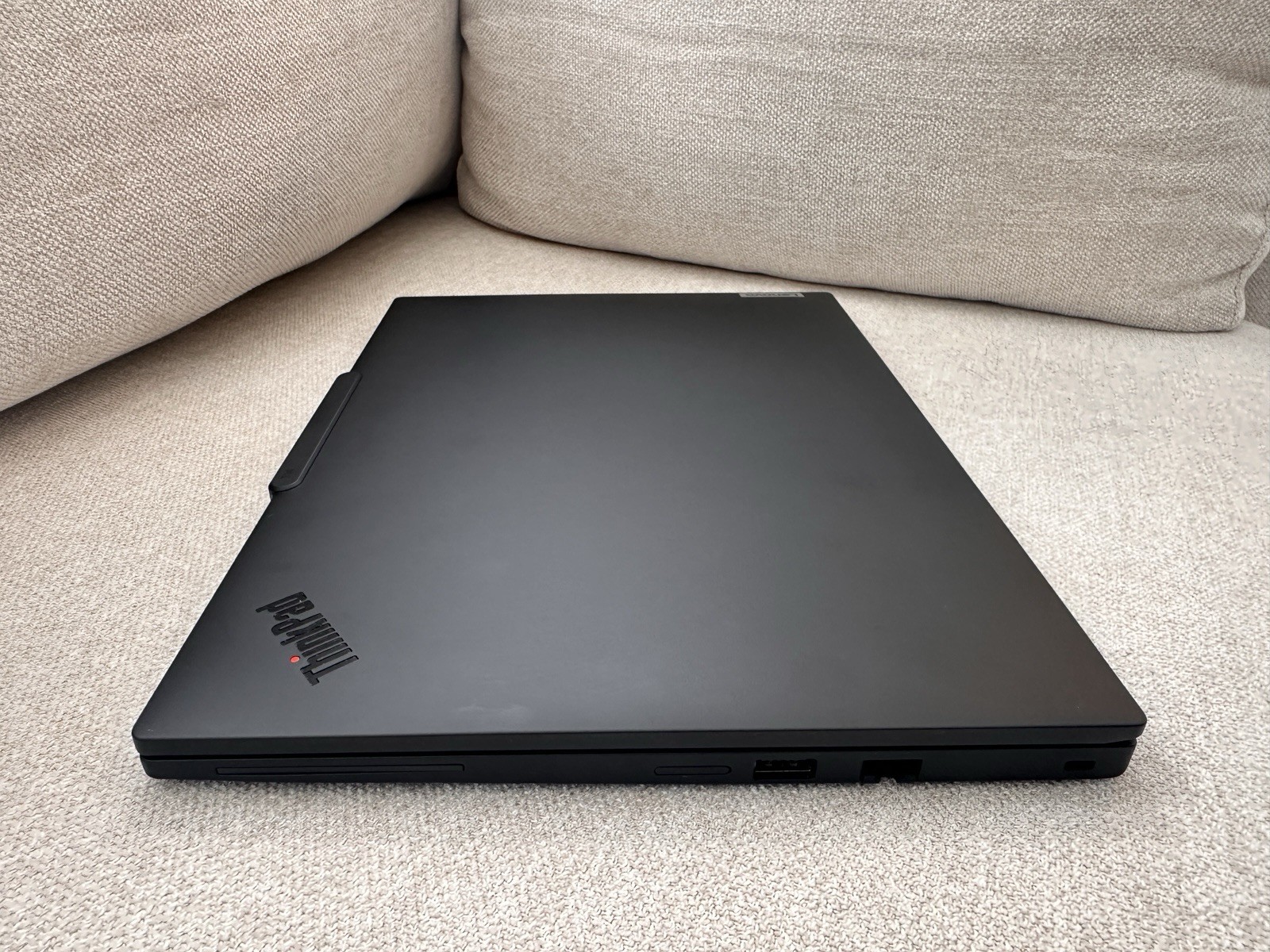 Lenovo ThinkPas T14 Gen 5 Laptop Intel Ultra 7 155U 16GB | 1TB