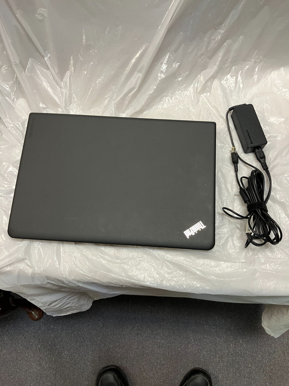 Lenovo ThinkPad E555 20DH002QUS 15.6″ AMD A6-7000 4GB RAM 500GB FOR PARTS