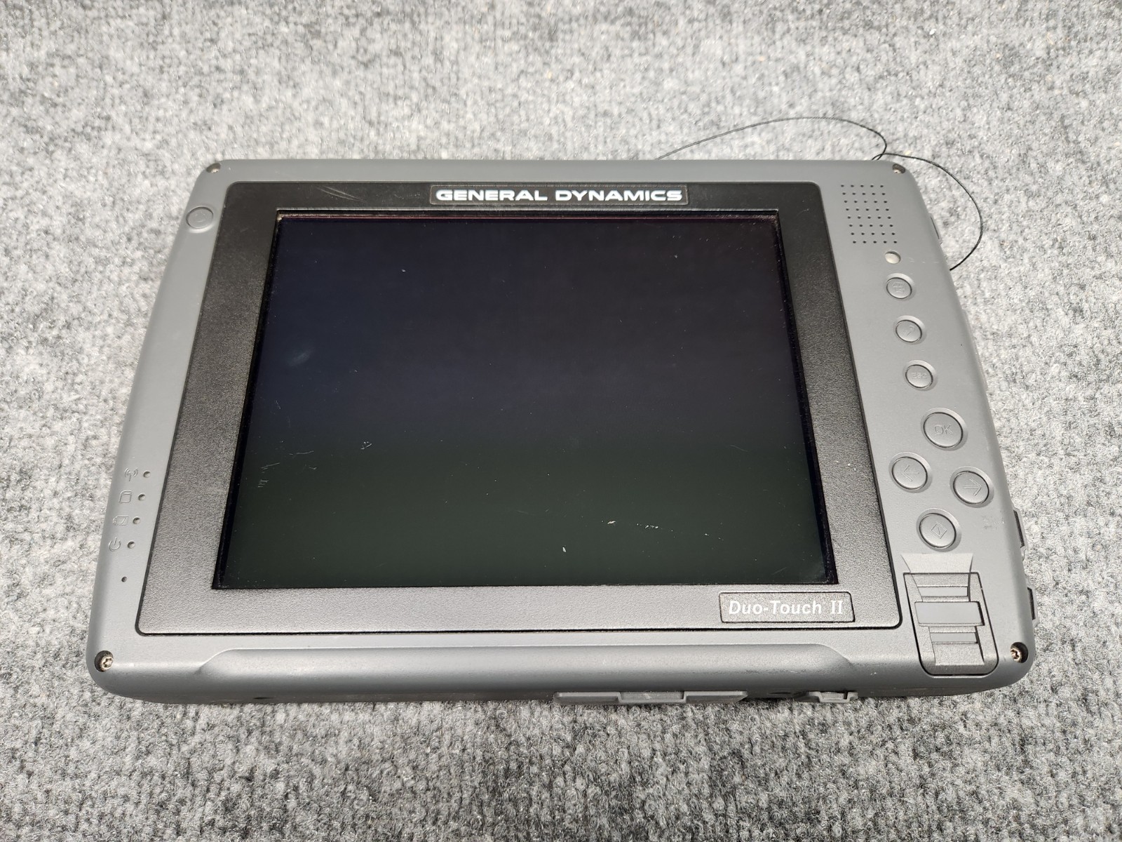 General Dynamics IX 350 8.4″ Tablet Intel Core Duo 1.20GHz 1 GB RAM 150GB HDD