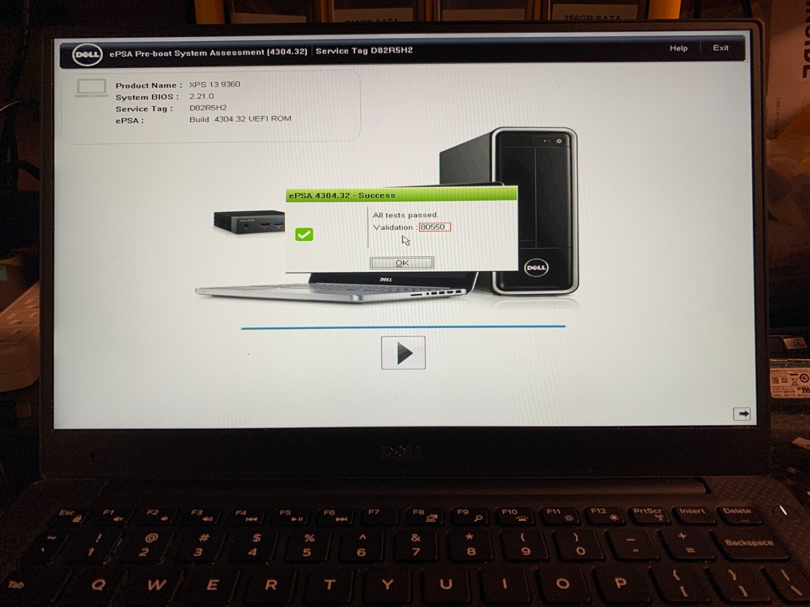 Dell XPS 9360, i5 7300u, 8 GB – 256 GB M2 NVMe SSD Windows 11 Pro # D82R5H2