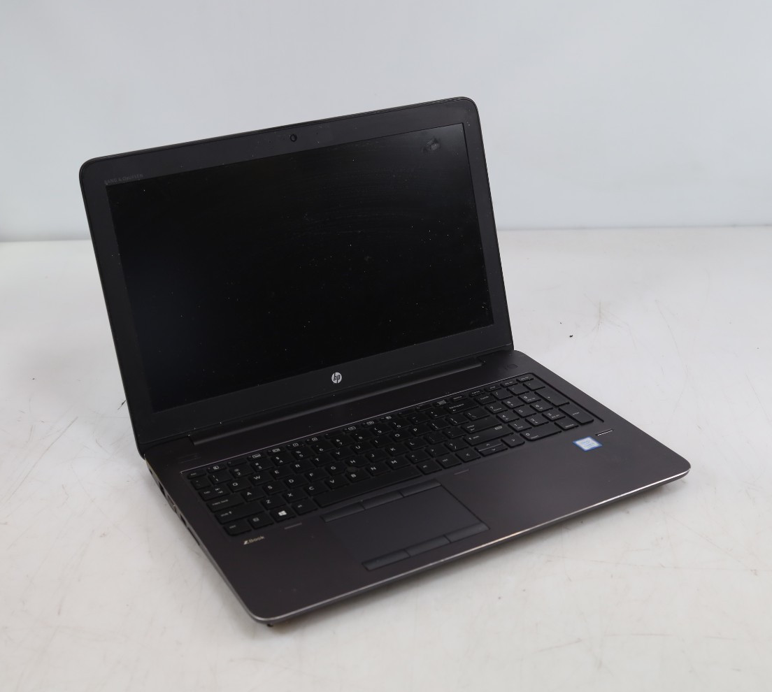 HP ZBook G4 15.6″ Intel i5-7440HQ 8GB DDR4 No HDD COA OS
