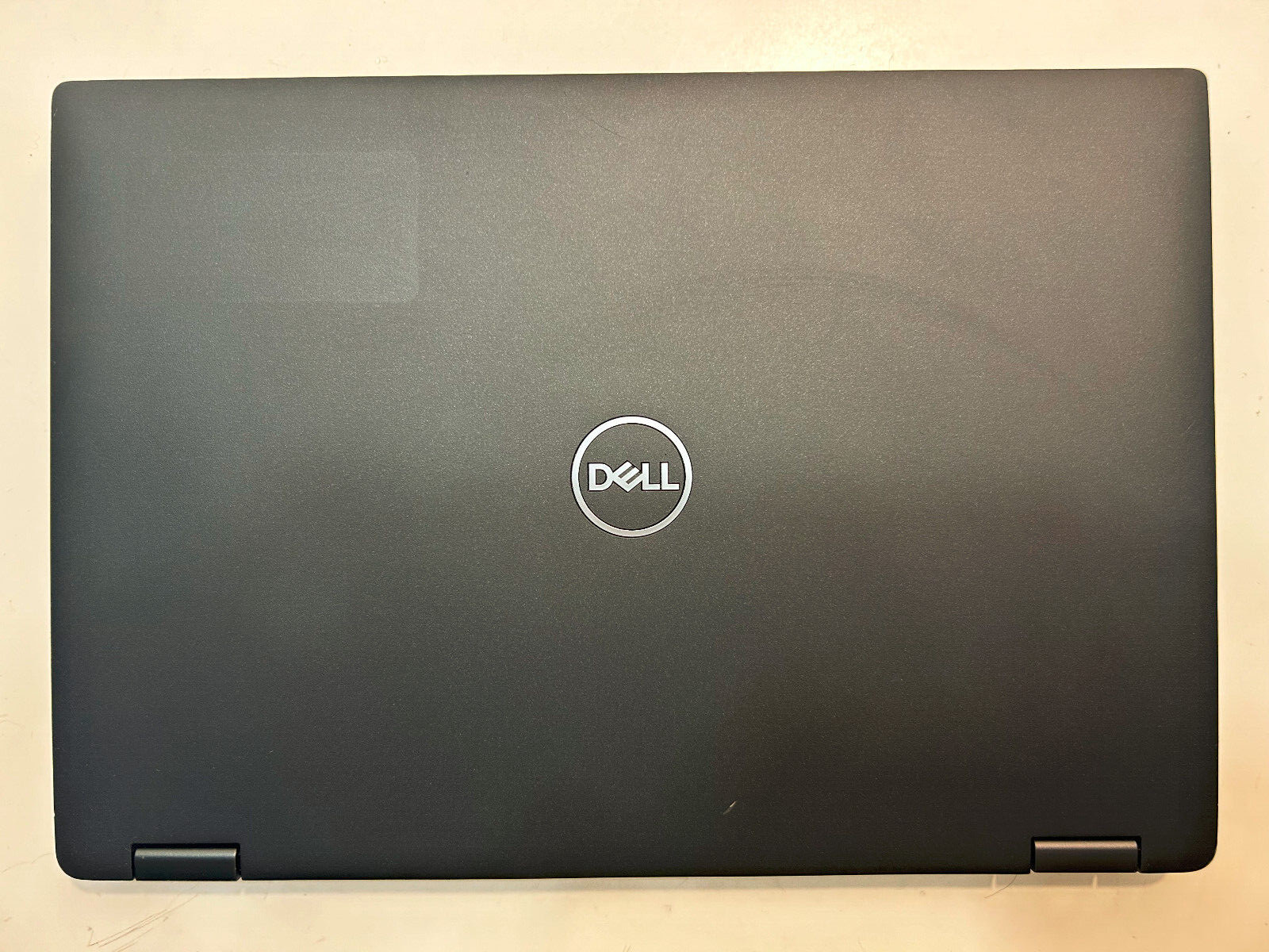 COMPLETE Dell Latitude 7390 2-in-1 – 13.3″ i7-8650U 1.9GHz 16GB 512GB MA15-47