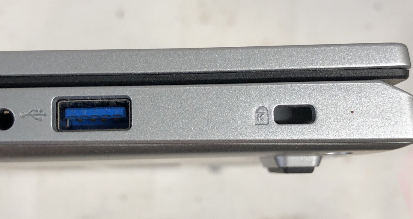 Acer Aspire 3 15 15.6in Silver Ryzen 3 7320U 8GB RAM 120GB SSD HDMI USB 3.2