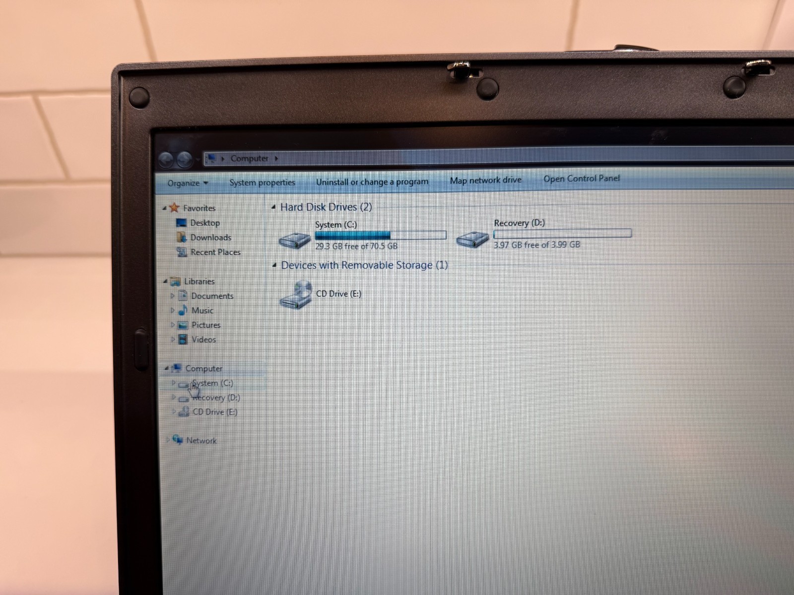 Dell Latitude D830 Core 2 Duo Boots Windows With Charger Mouse 2GB