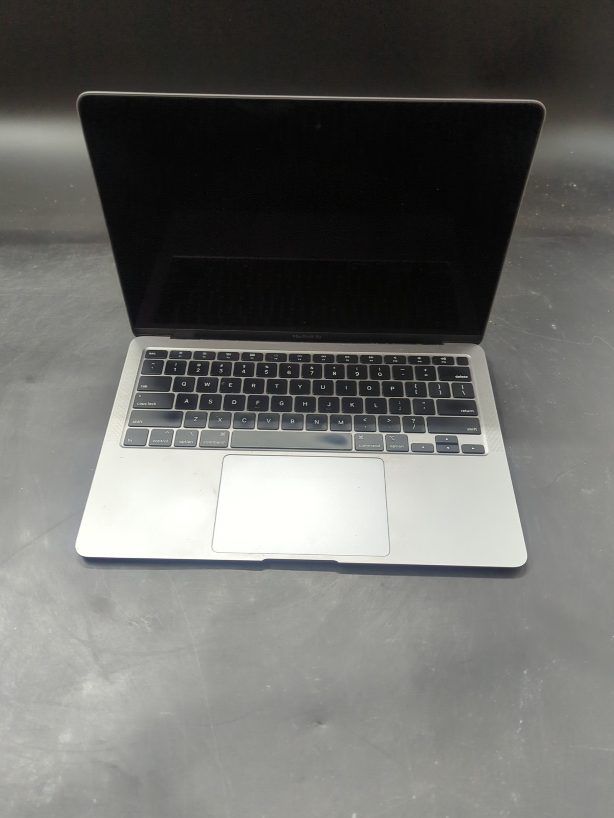 MacBook Air 9,1 A2179: i3 10th Gen: 8GB Ram: 256GB SSD: Sequoia OS: Tested